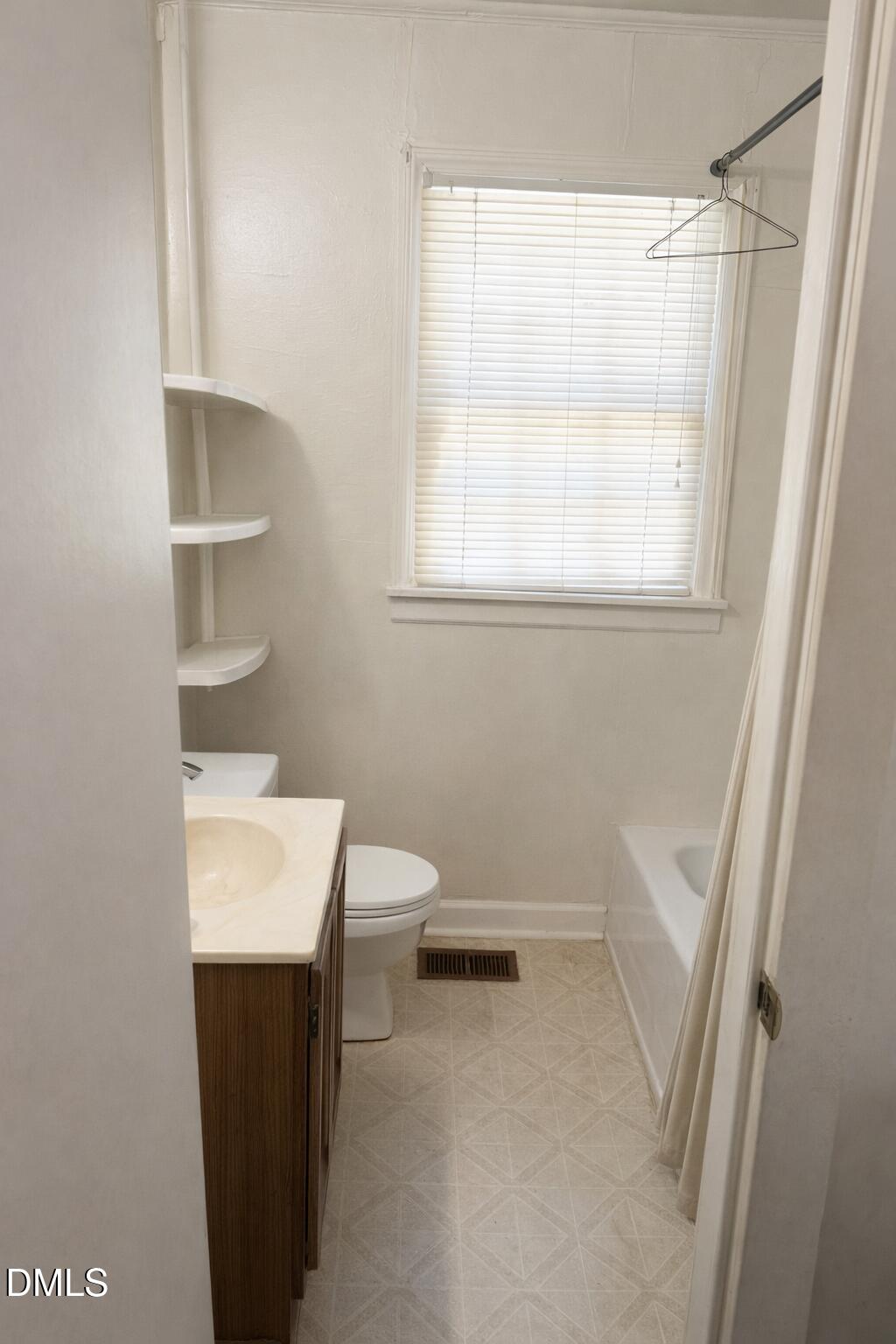 1320 Maplewood Property Photo 3