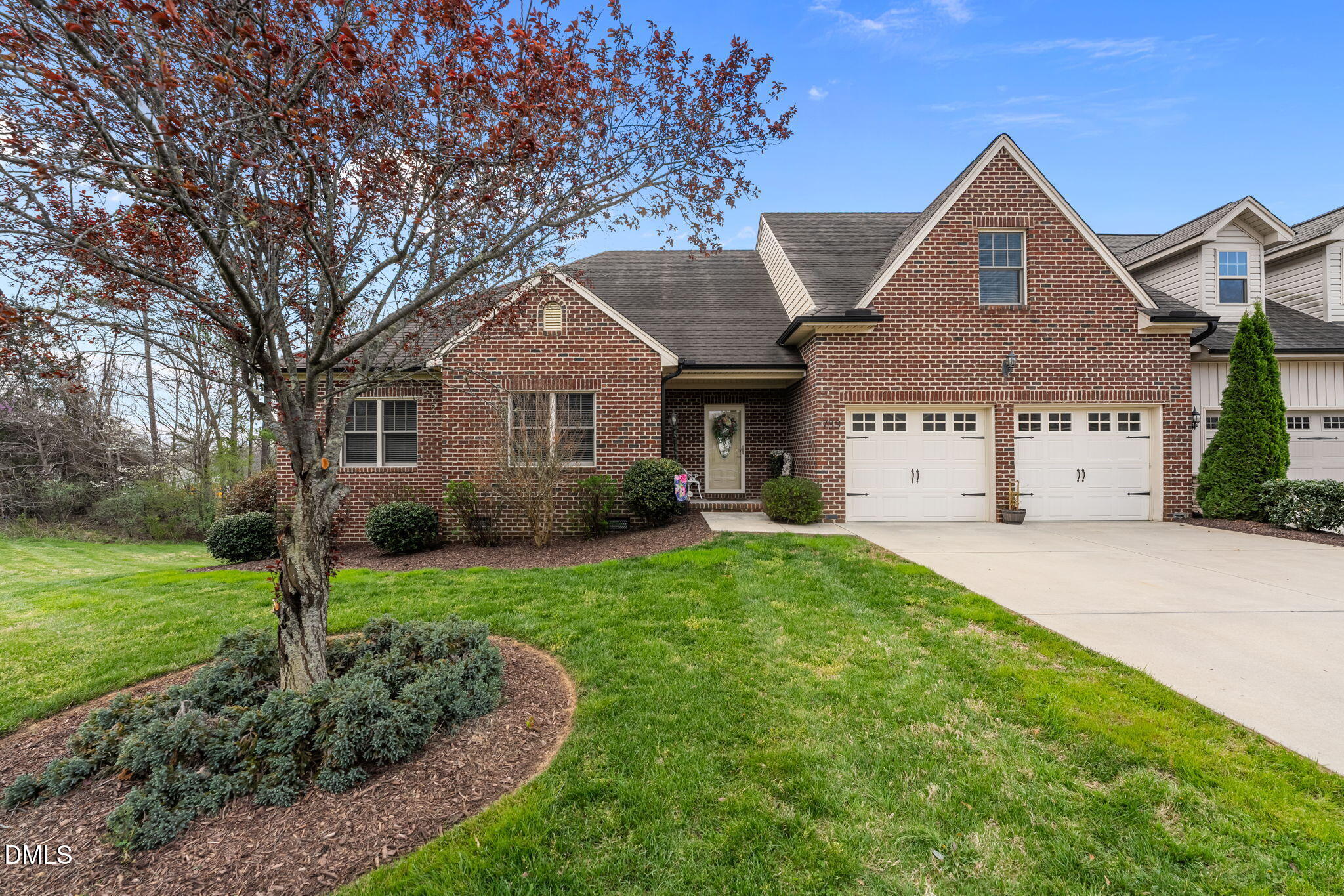 733 Whisper Ridge Drive Property Photo 1