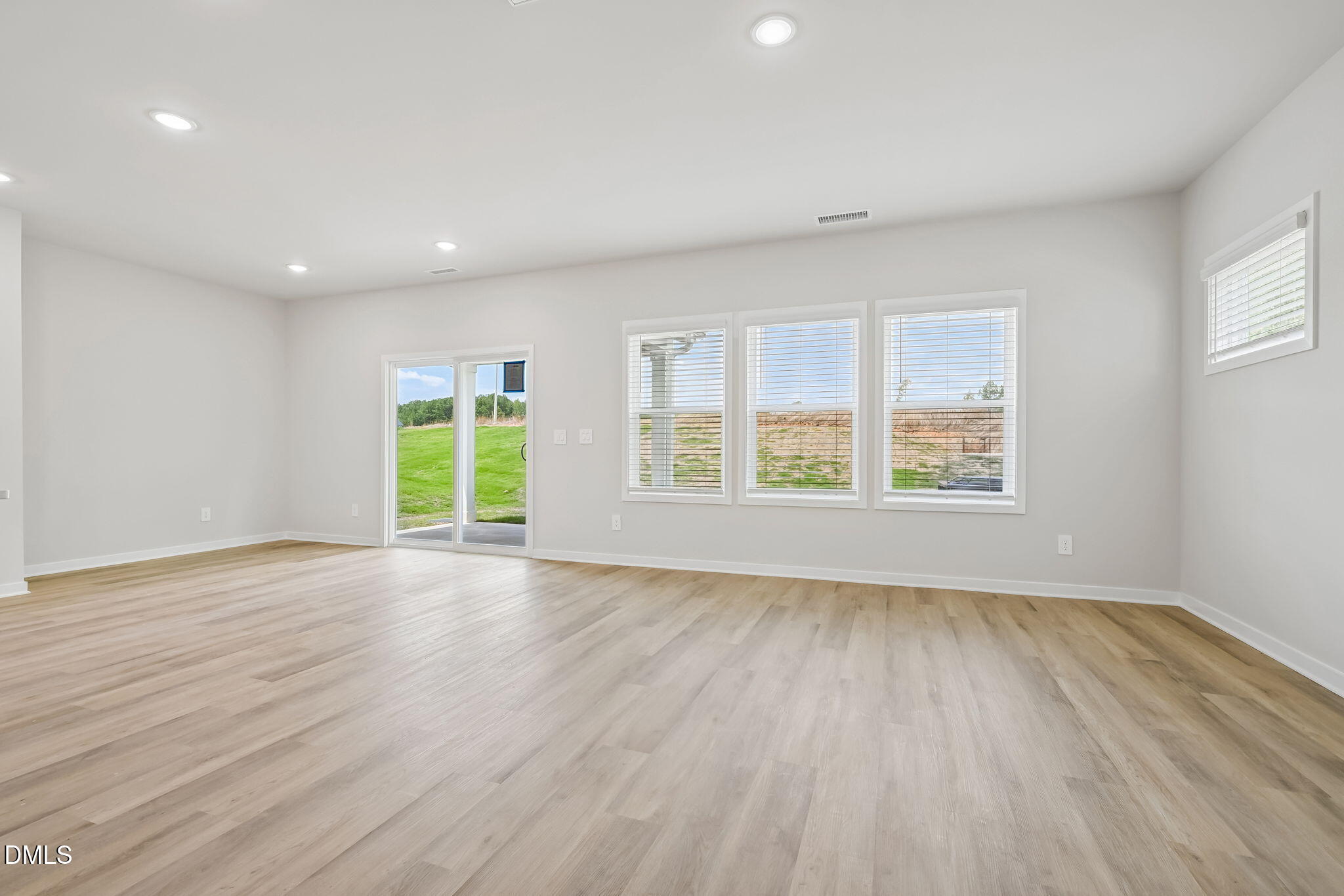 133 N Field Sparrow Way Property Photo 10