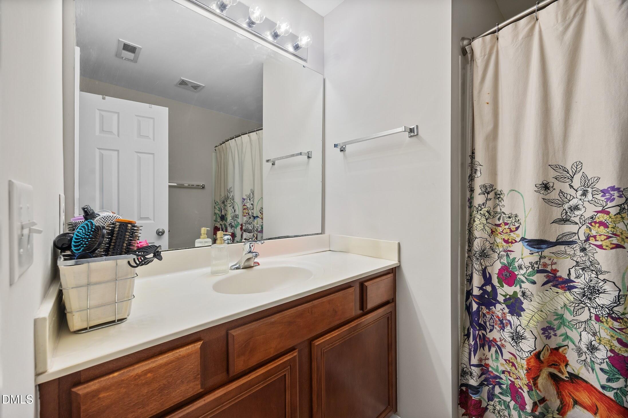 2940 Casona Way Property Photo 21