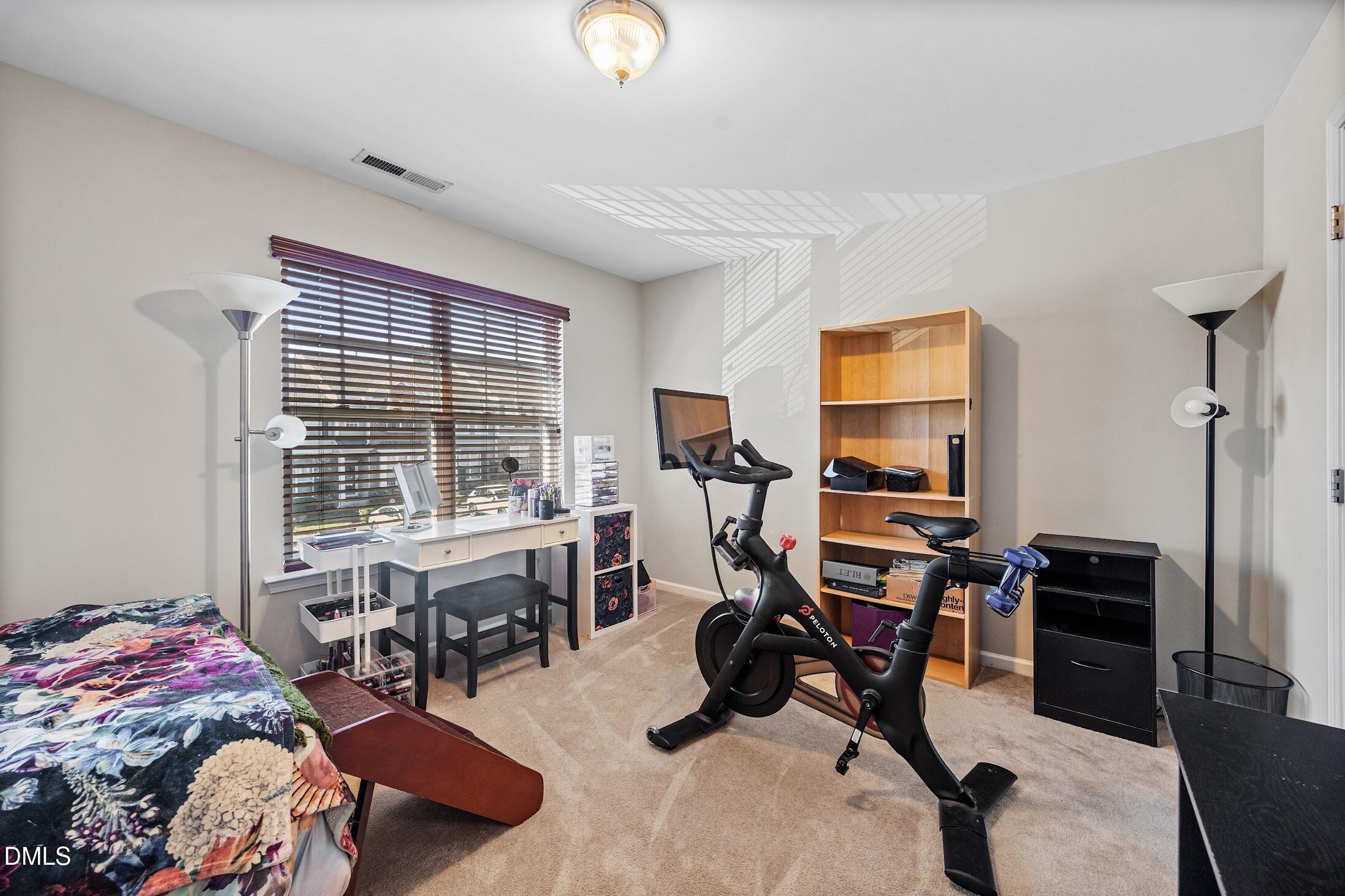 2940 Casona Way Property Photo 22