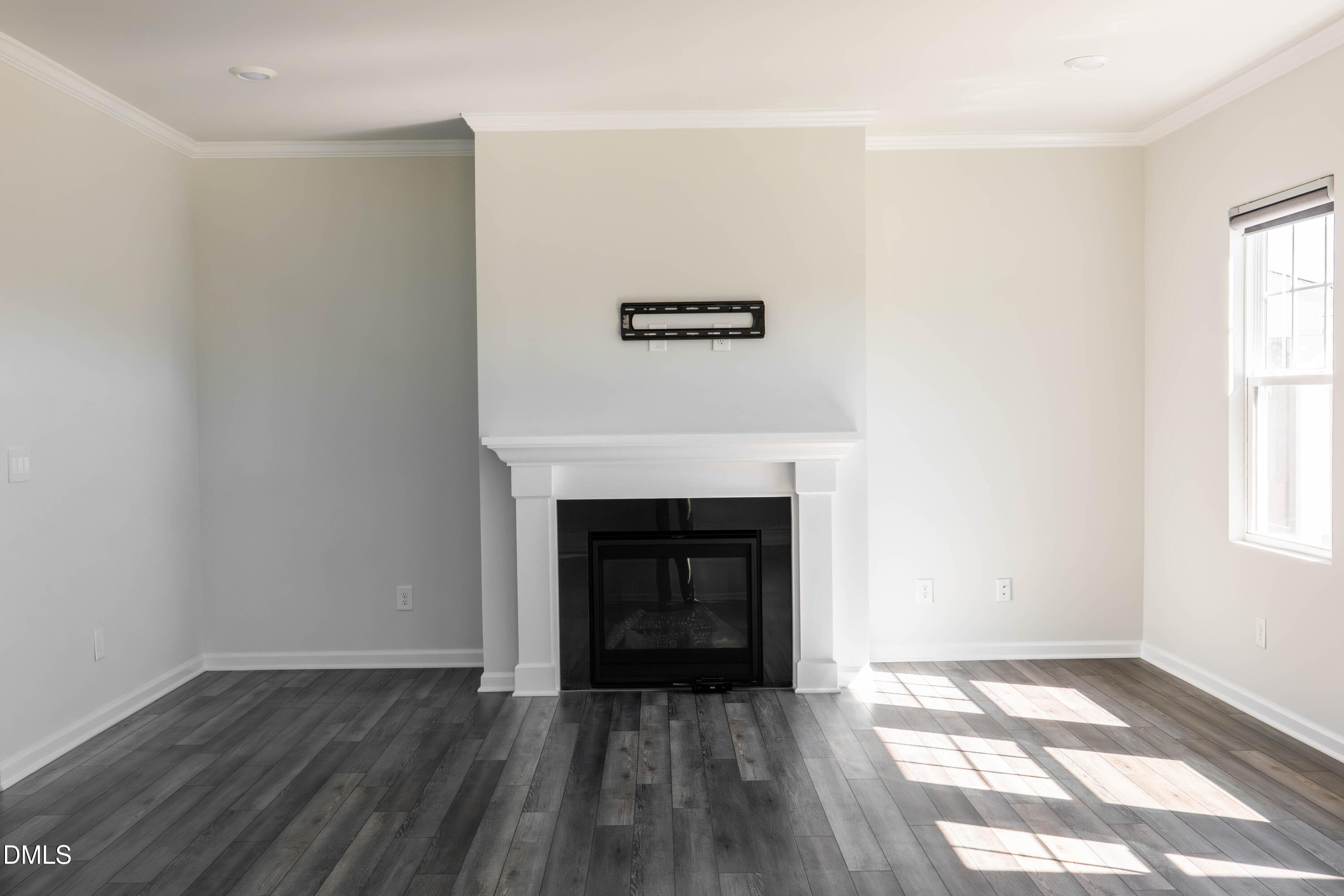 1008 Judaro Lane Property Photo 8