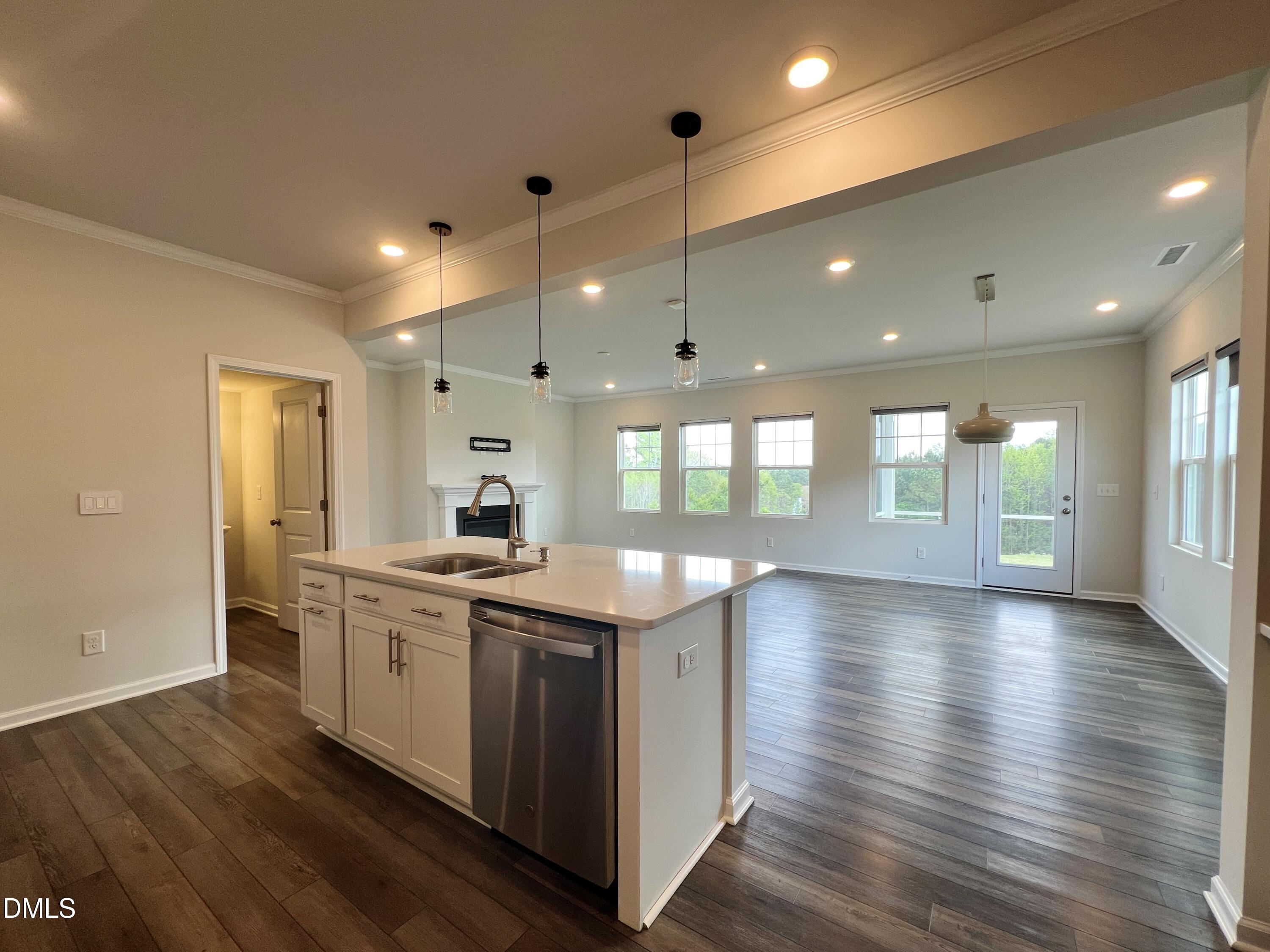 1008 Judaro Lane Property Photo 11