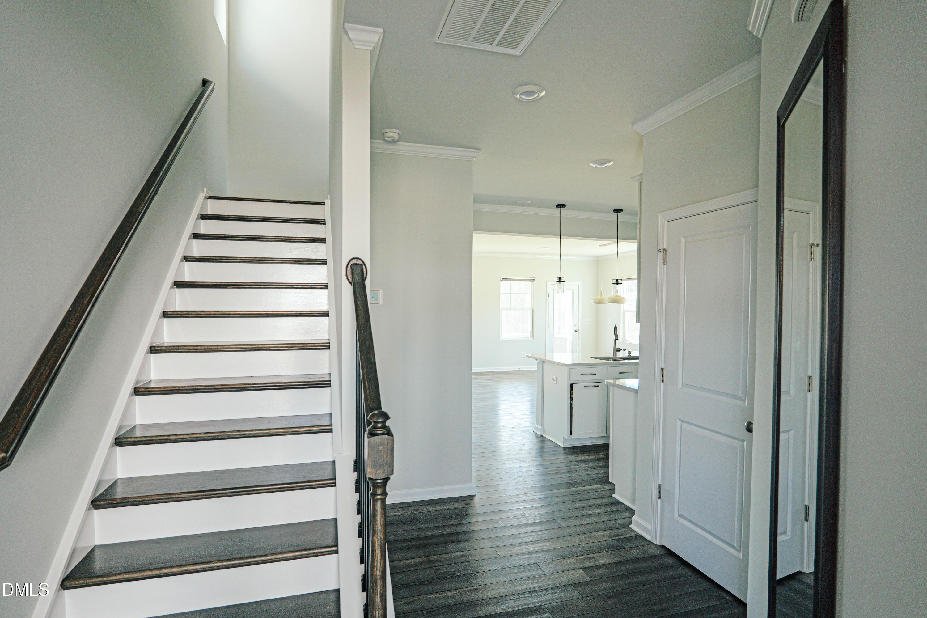 1008 Judaro Lane Property Photo 16