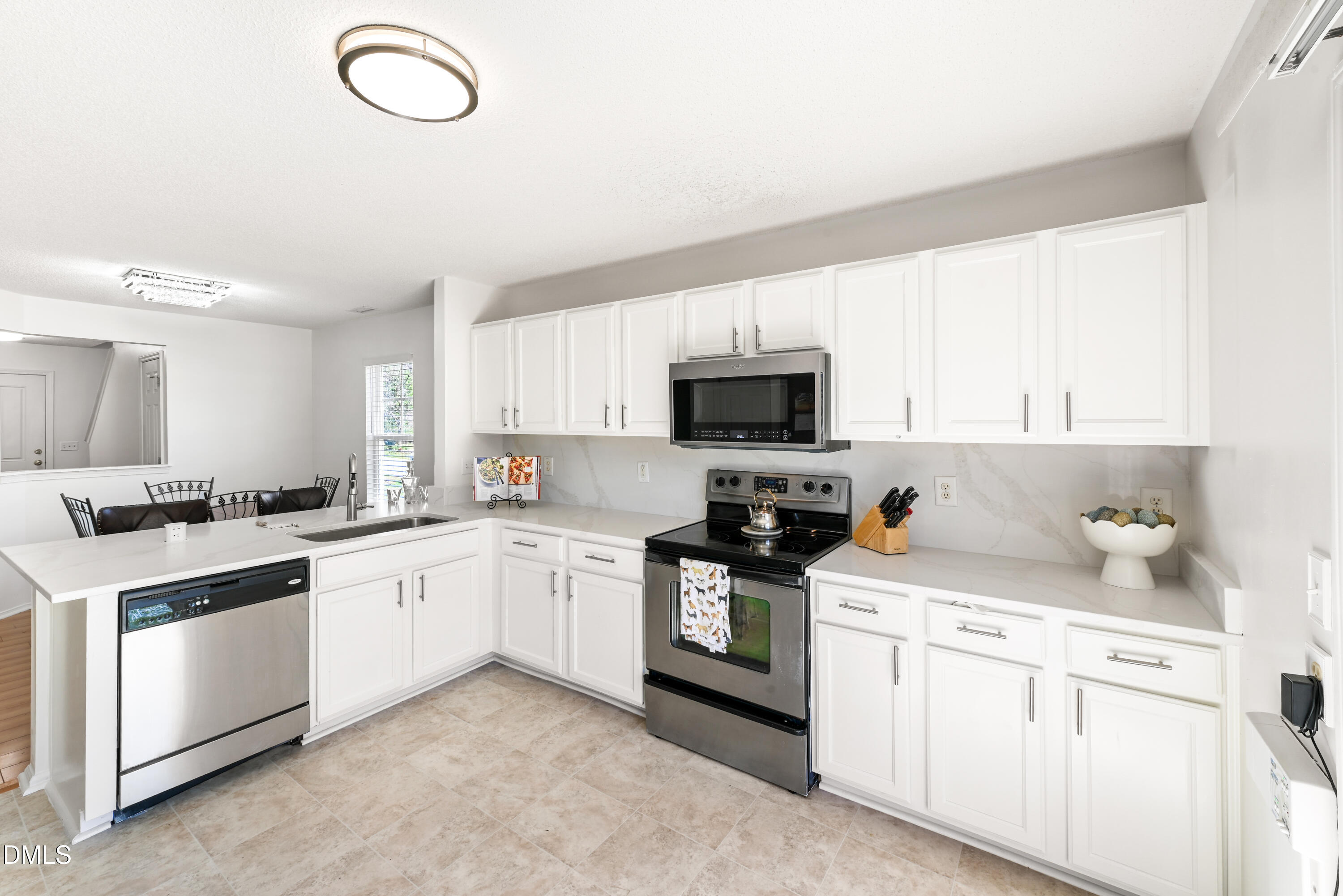 1012 Naylor Road Property Photo 6
