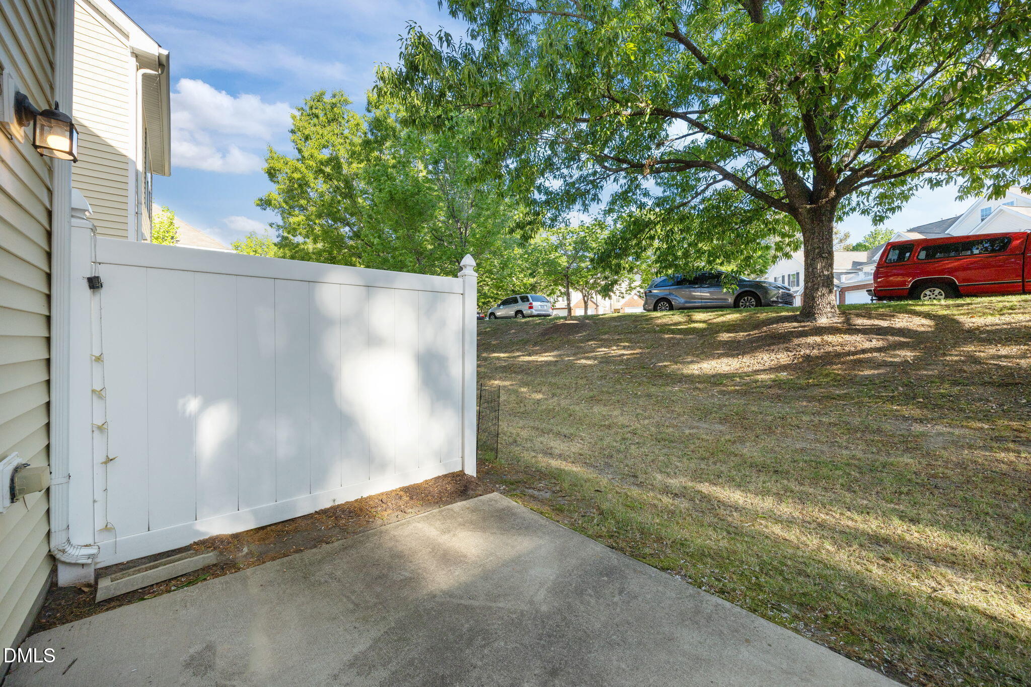 2619 Forest Shadows Lane Property Photo 29