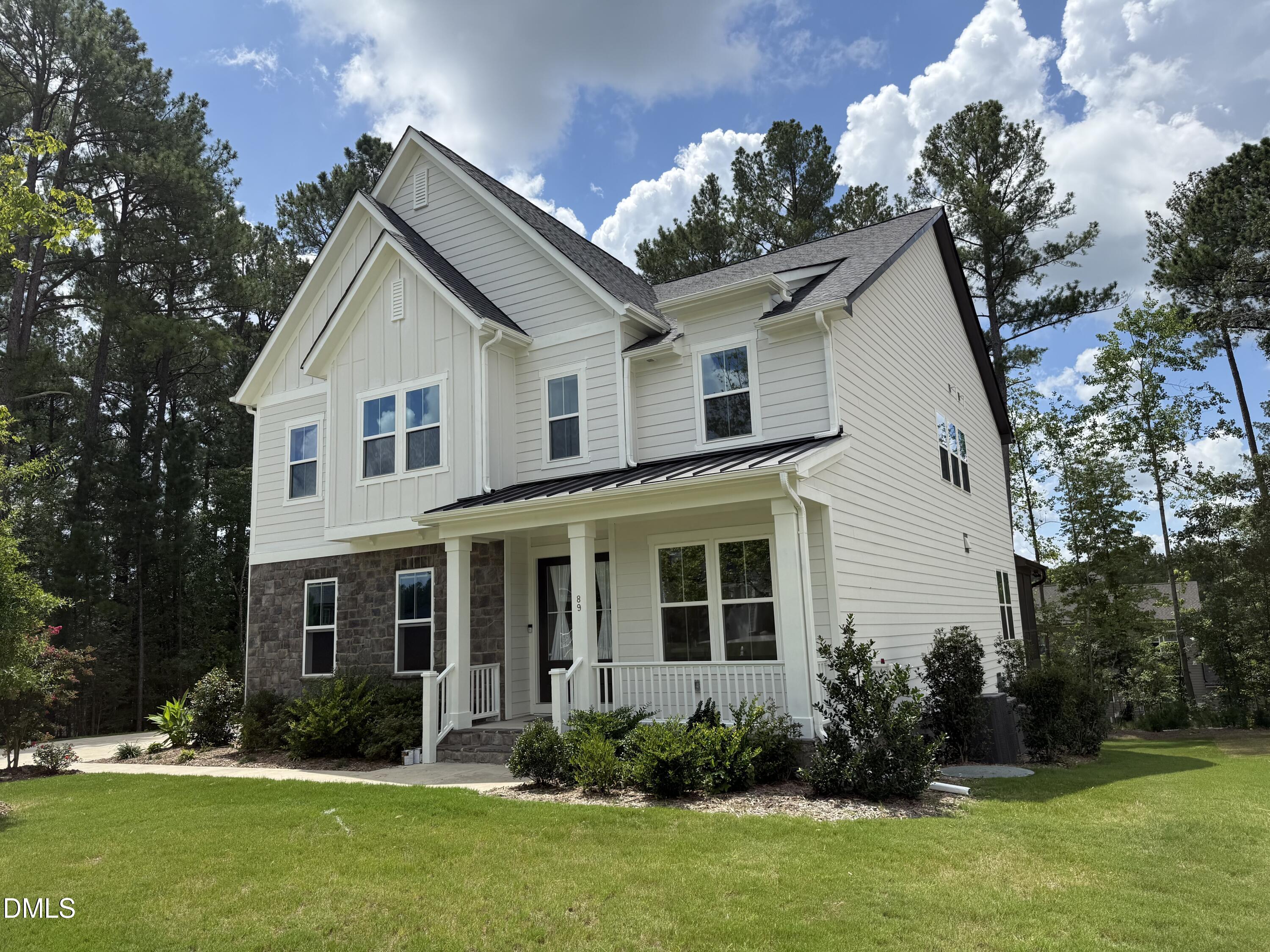 89 N Parkside Drive Property Photo 1