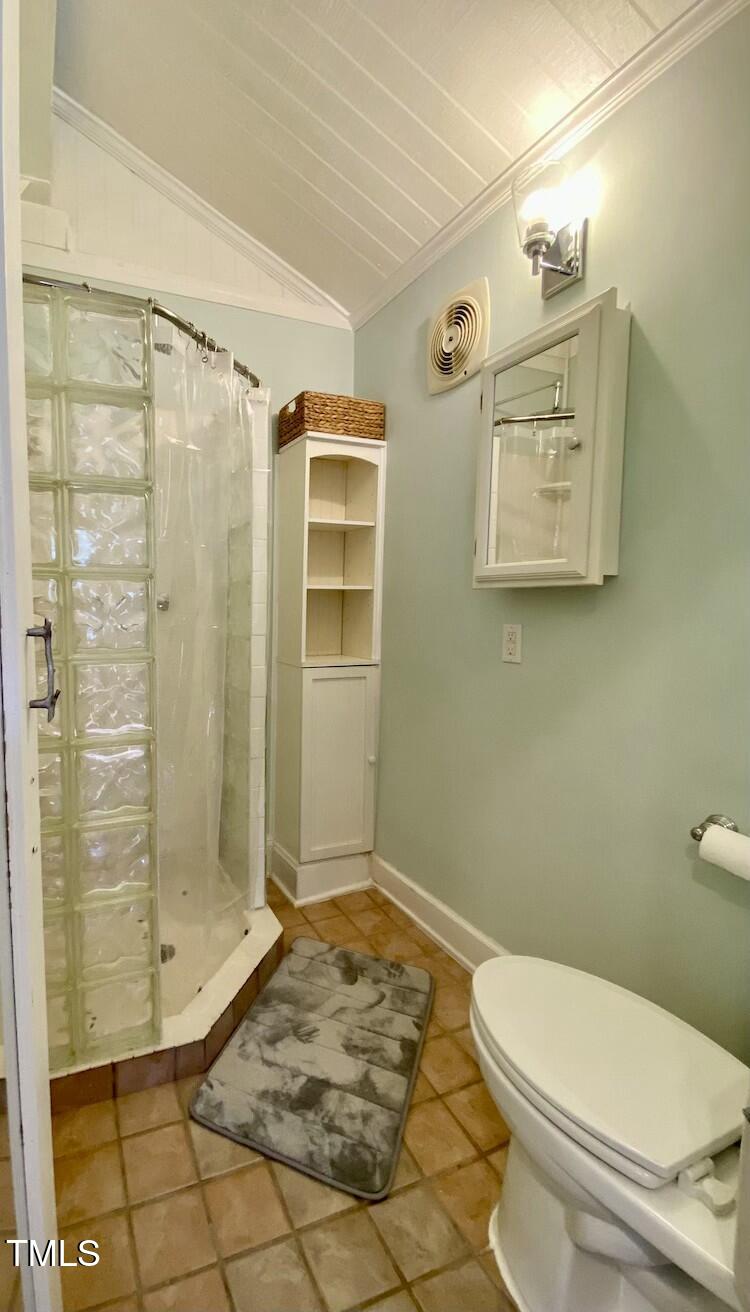 1008 Starlight Drive B Property Photo 4