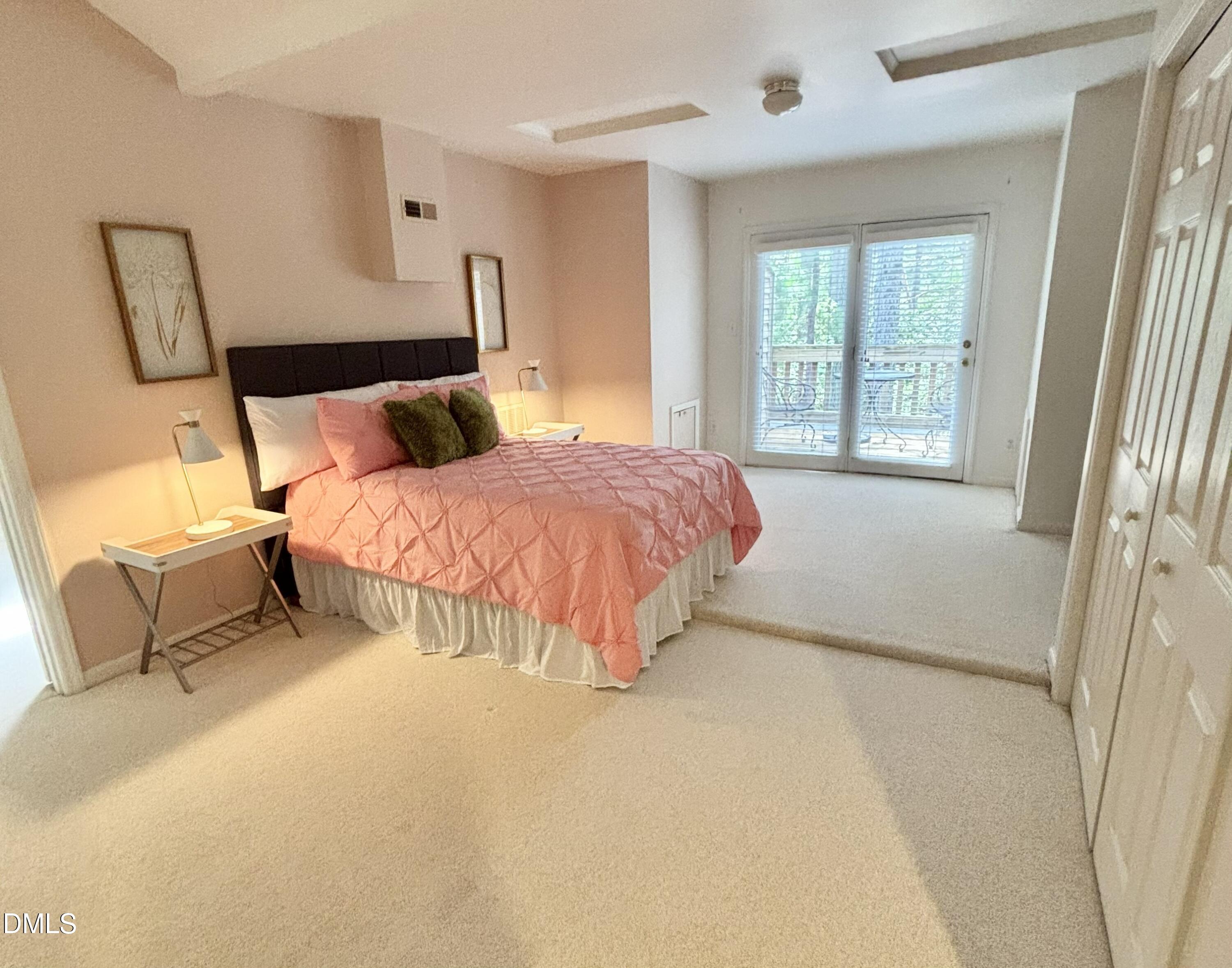 180 Montrose Drive Property Photo 34