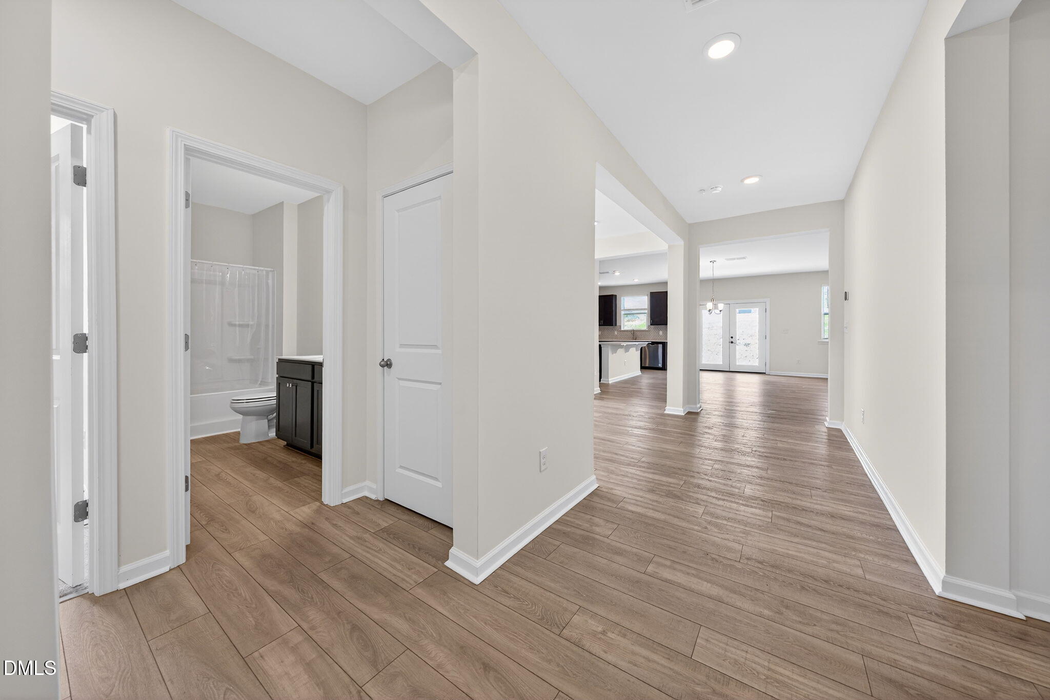 468 Thorny Branch Drive Property Photo 4
