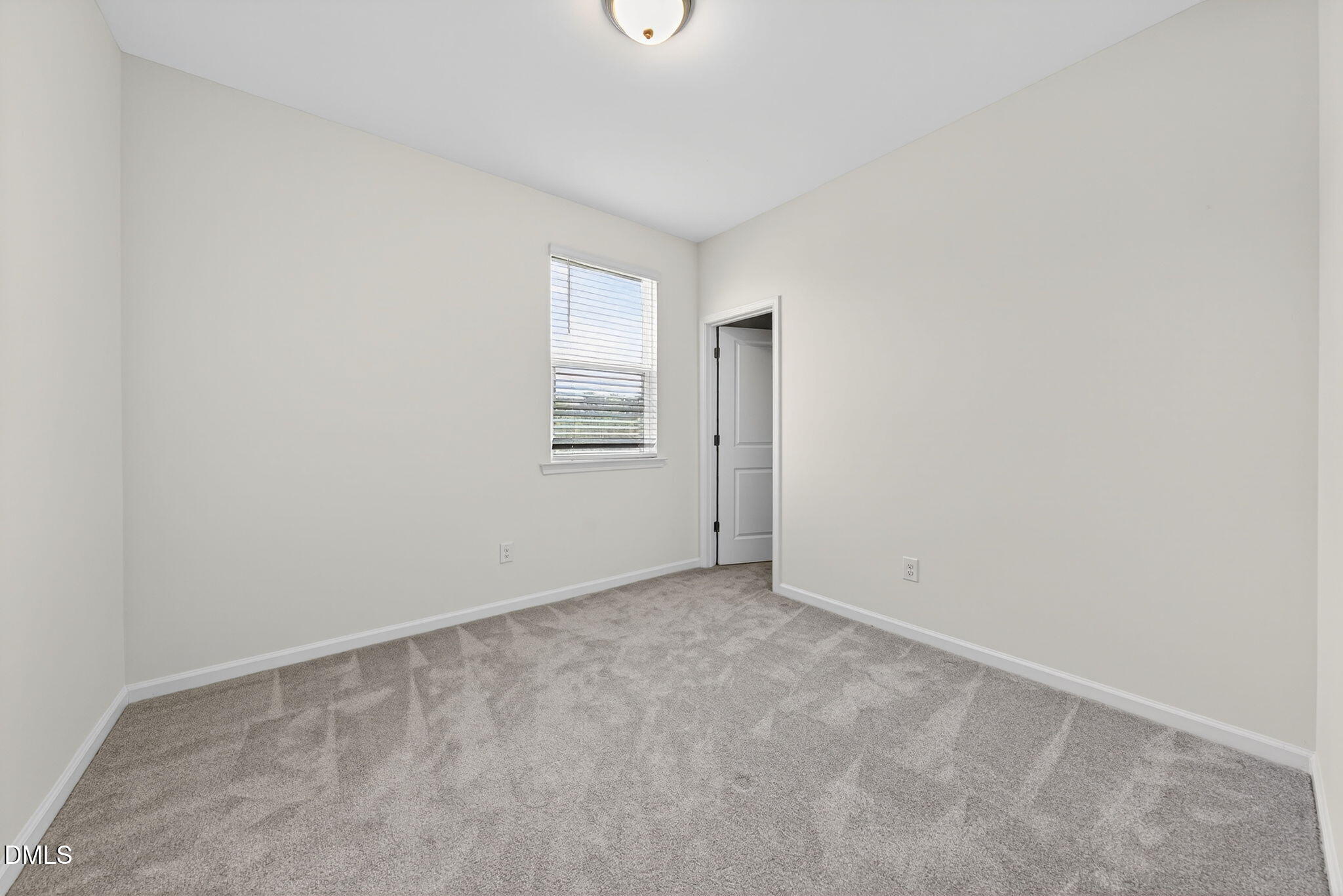 468 Thorny Branch Drive Property Photo 6