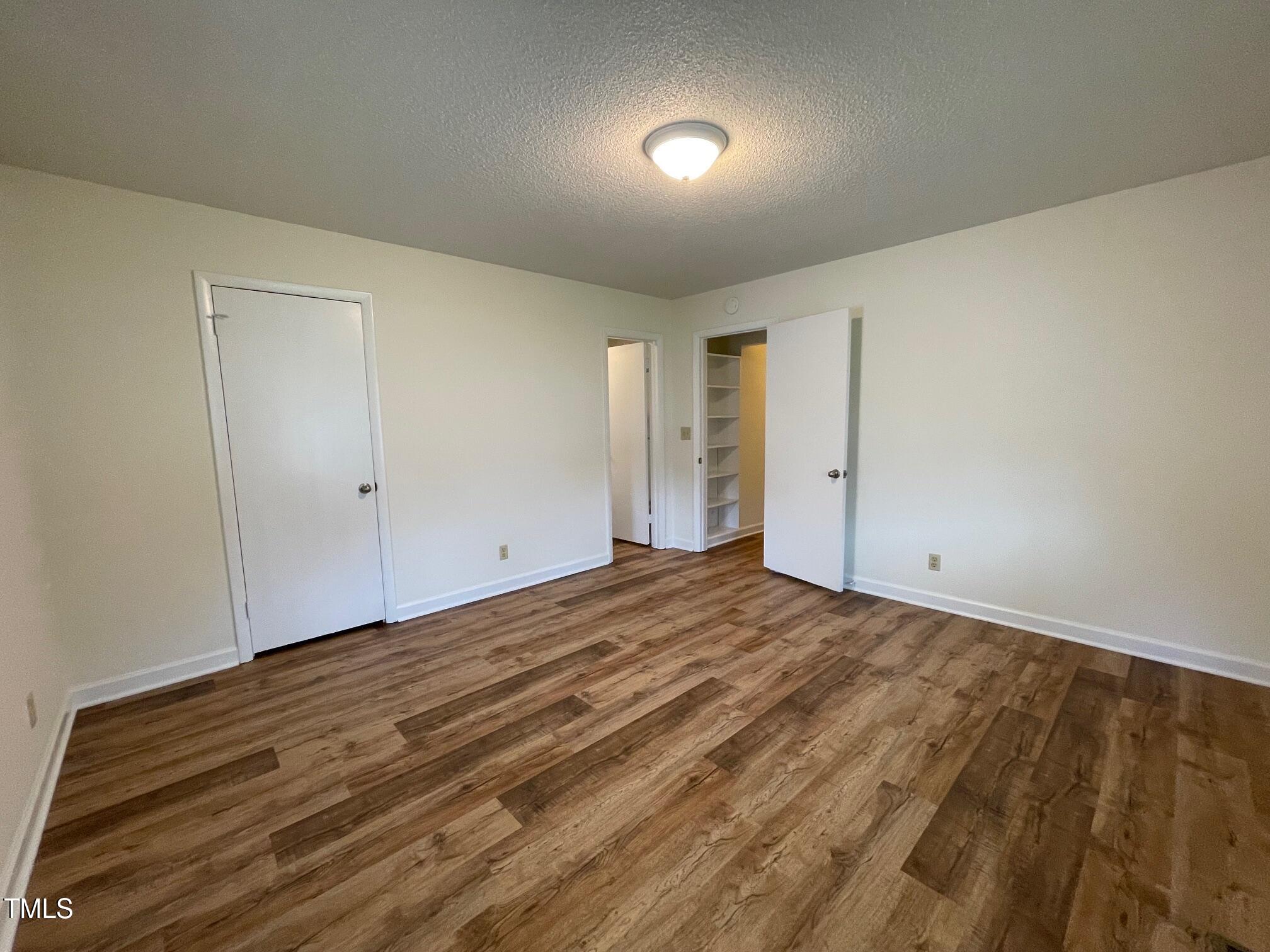 140 S Dunn Street Property Photo 13
