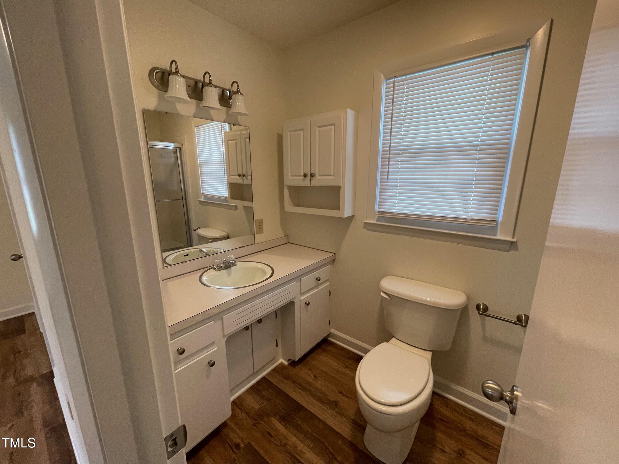 140 S Dunn Street Property Photo 14