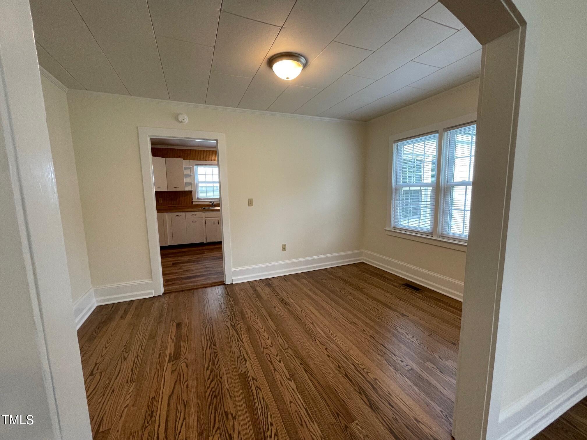 140 S Dunn Street Property Photo 22