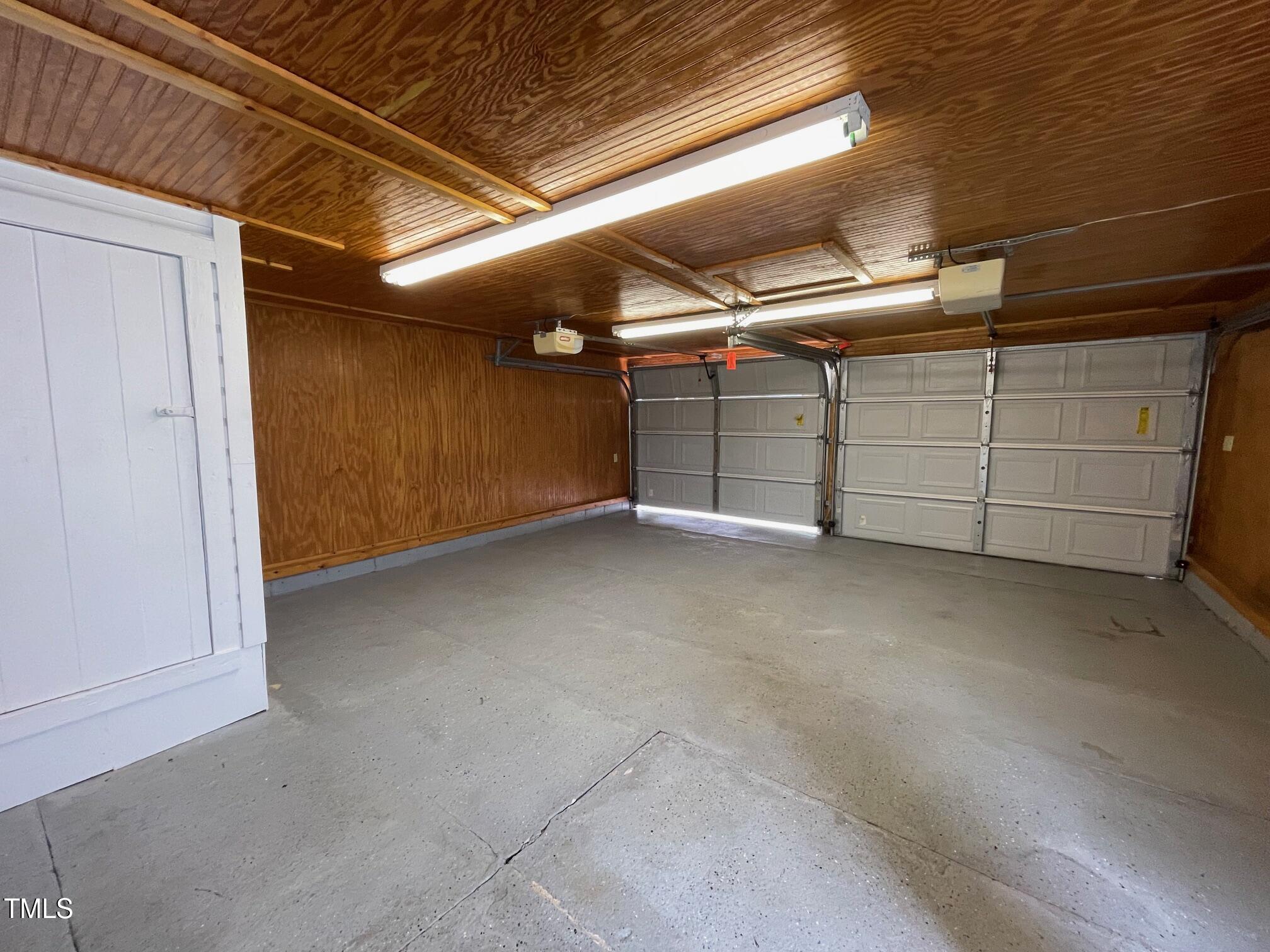 140 S Dunn Street Property Photo 27