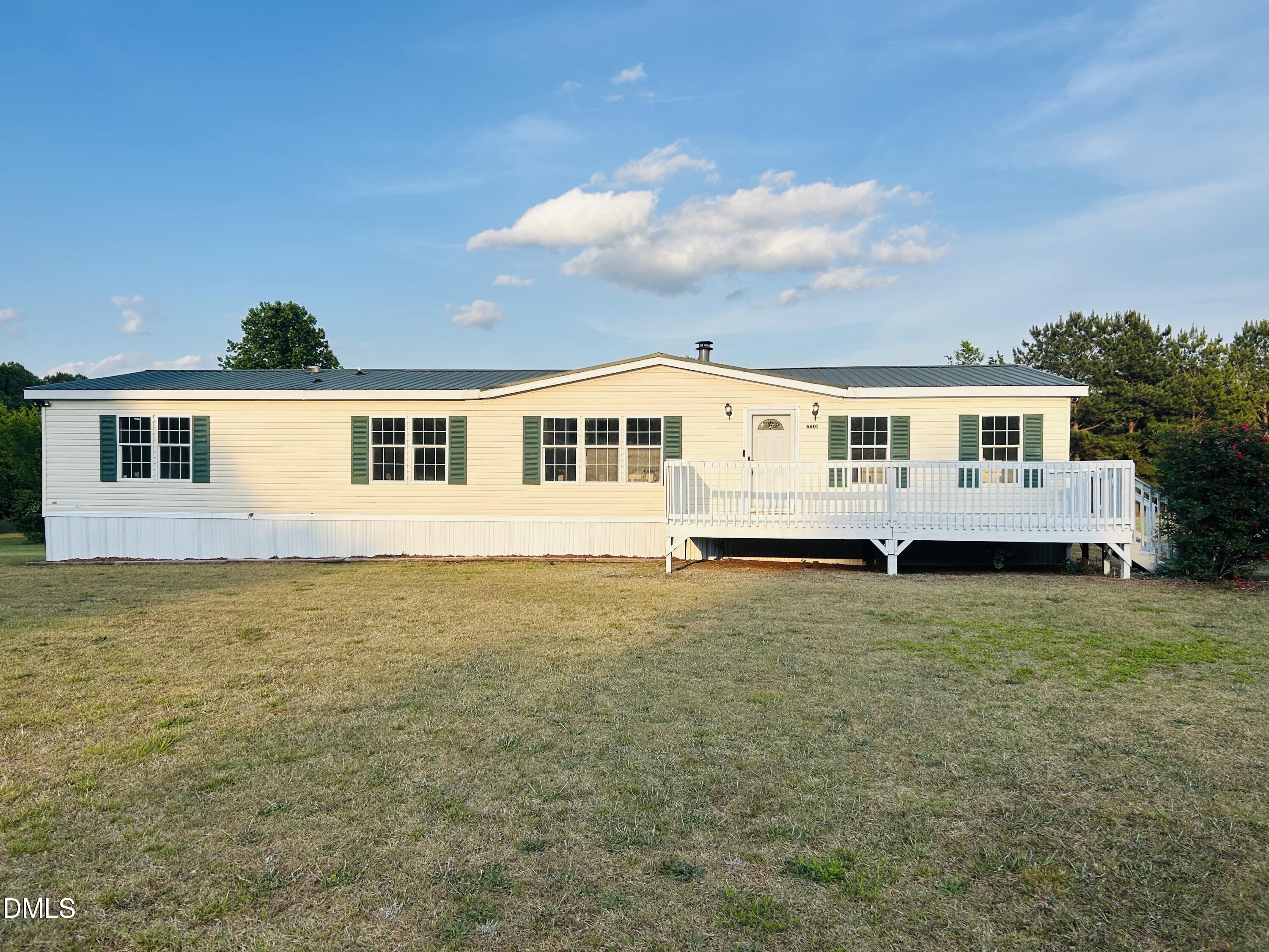 6601 Clearwater Drive Property Photo 1