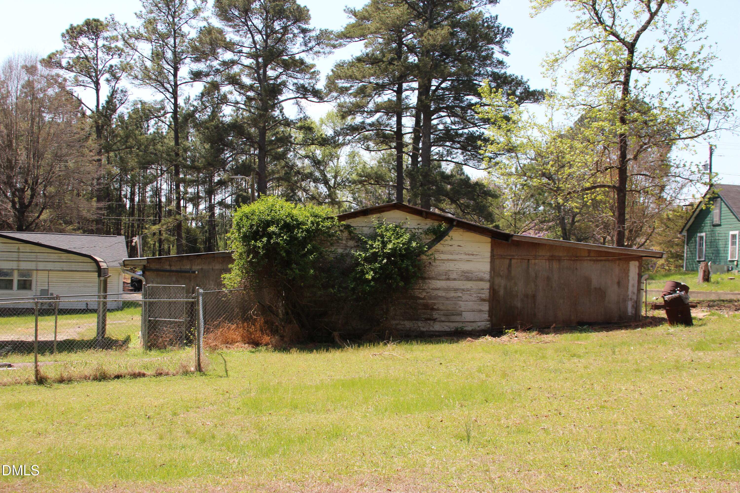 822 Clayton Road Property Photo 9