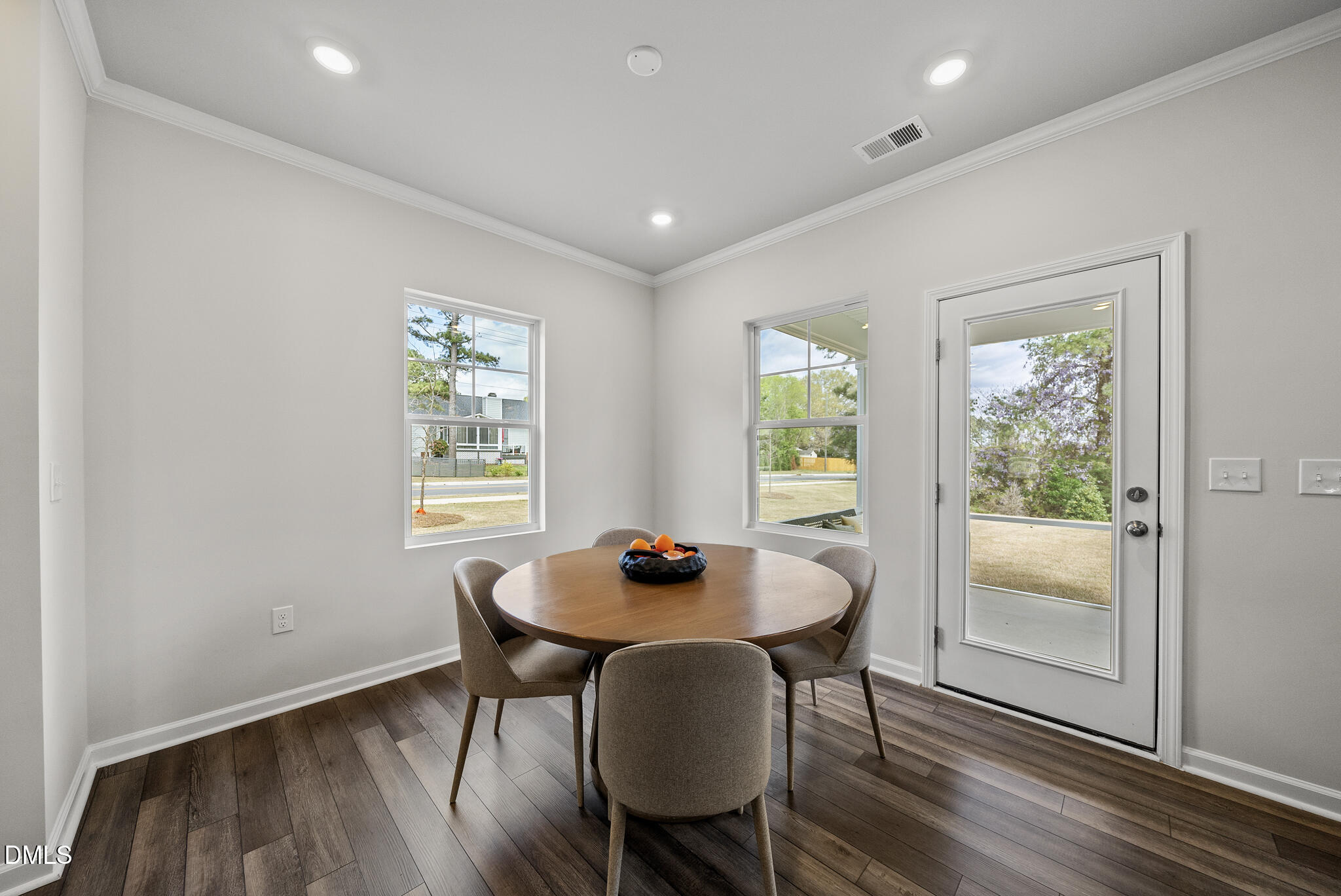 3836 Mason Bluff Drive Property Photo 13