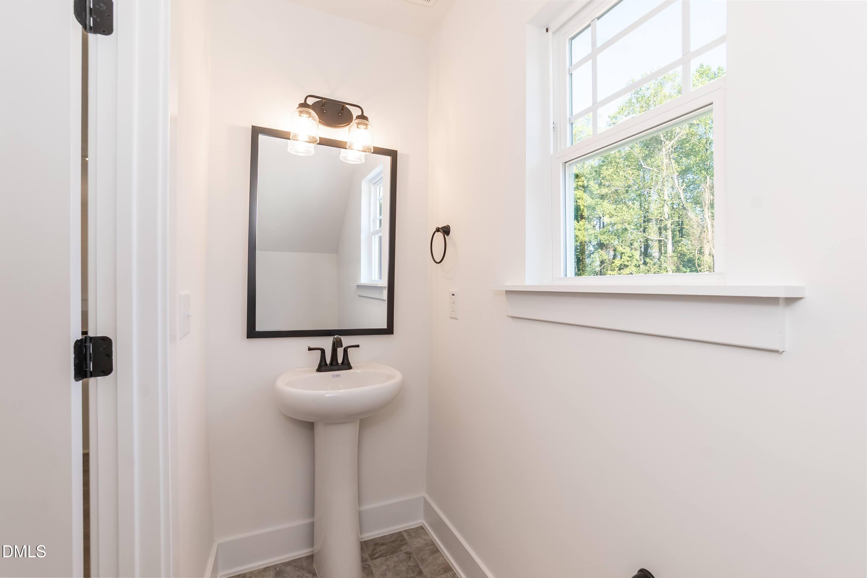 267 New Twin Branch Court Property Photo 8