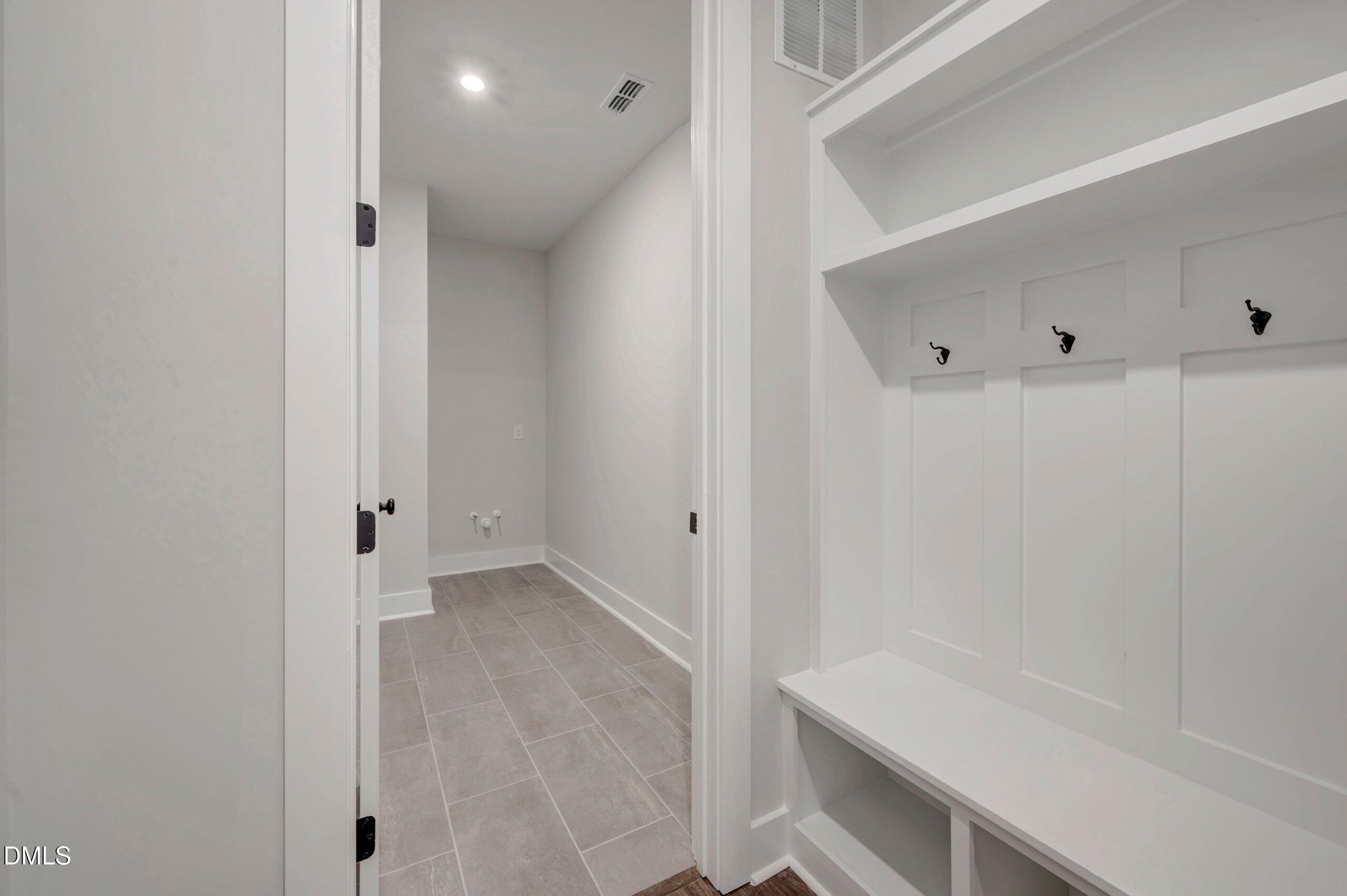 2488 Vetrina Way Property Photo 2