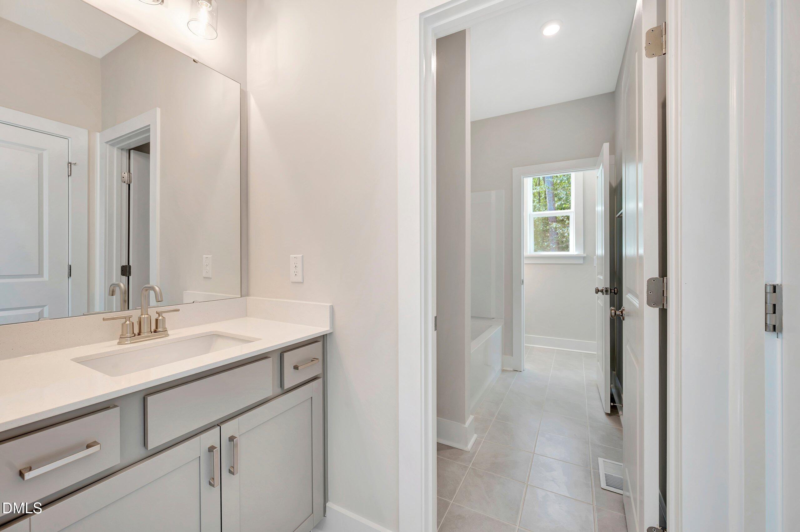 2473 Vetrina Way Property Photo 11