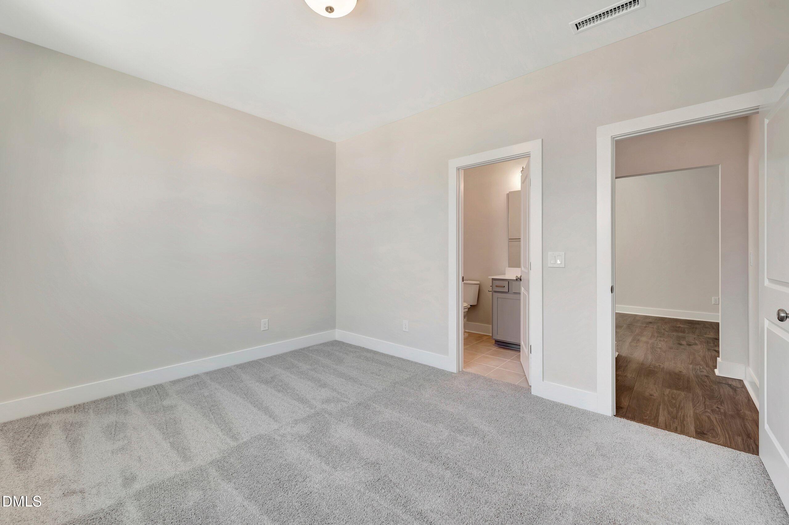 2473 Vetrina Way Property Photo 12