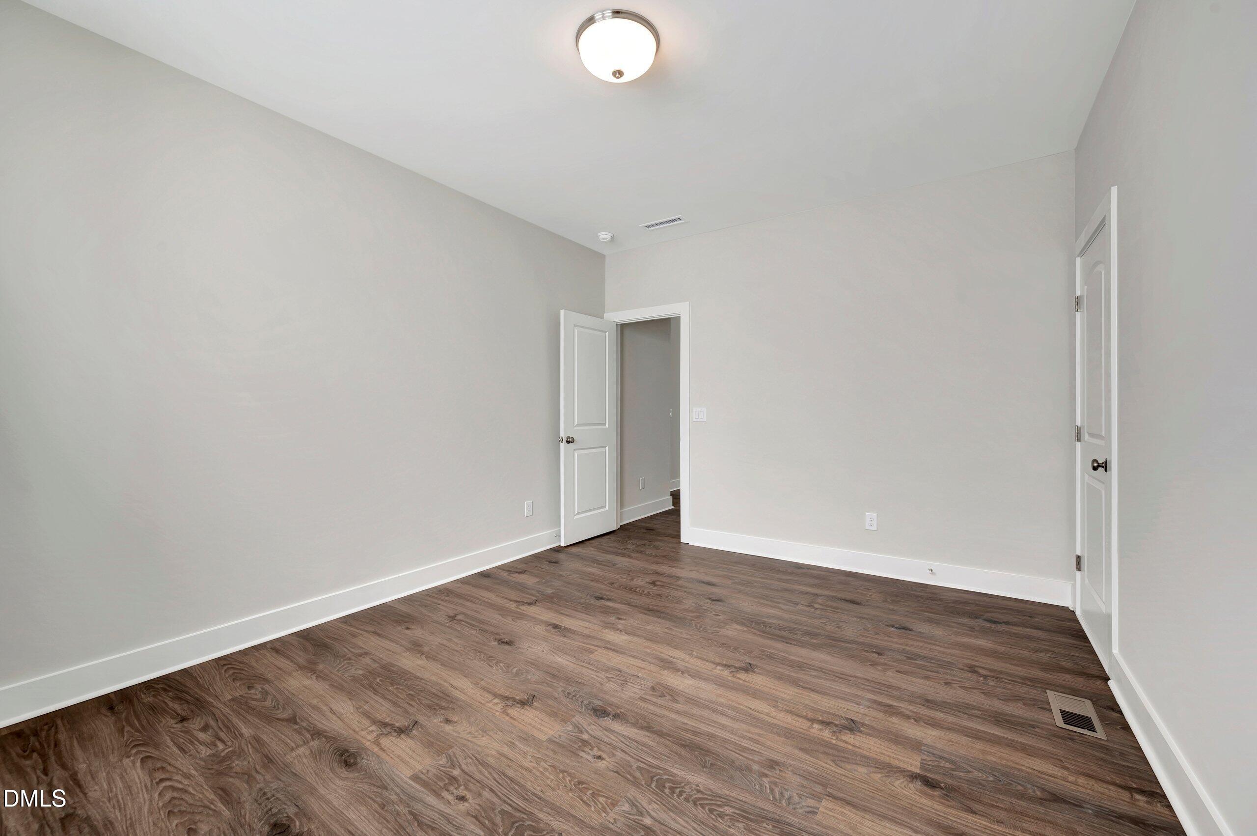 2473 Vetrina Way Property Photo 16