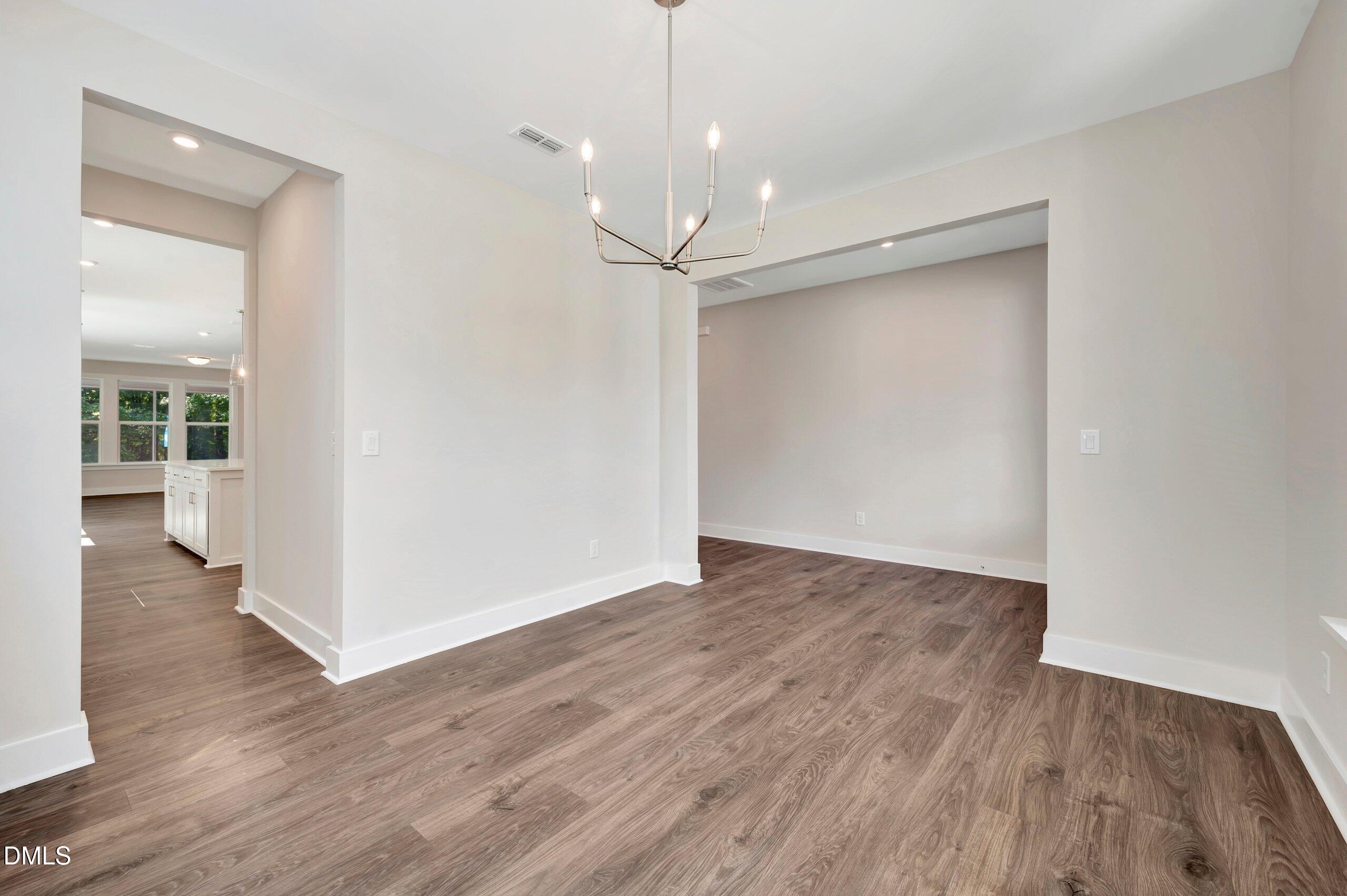 2473 Vetrina Way Property Photo 16