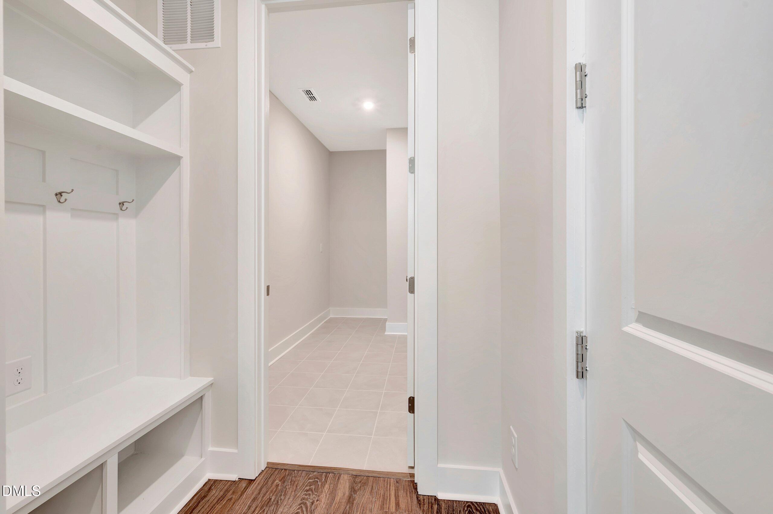 2473 Vetrina Way Property Photo 17