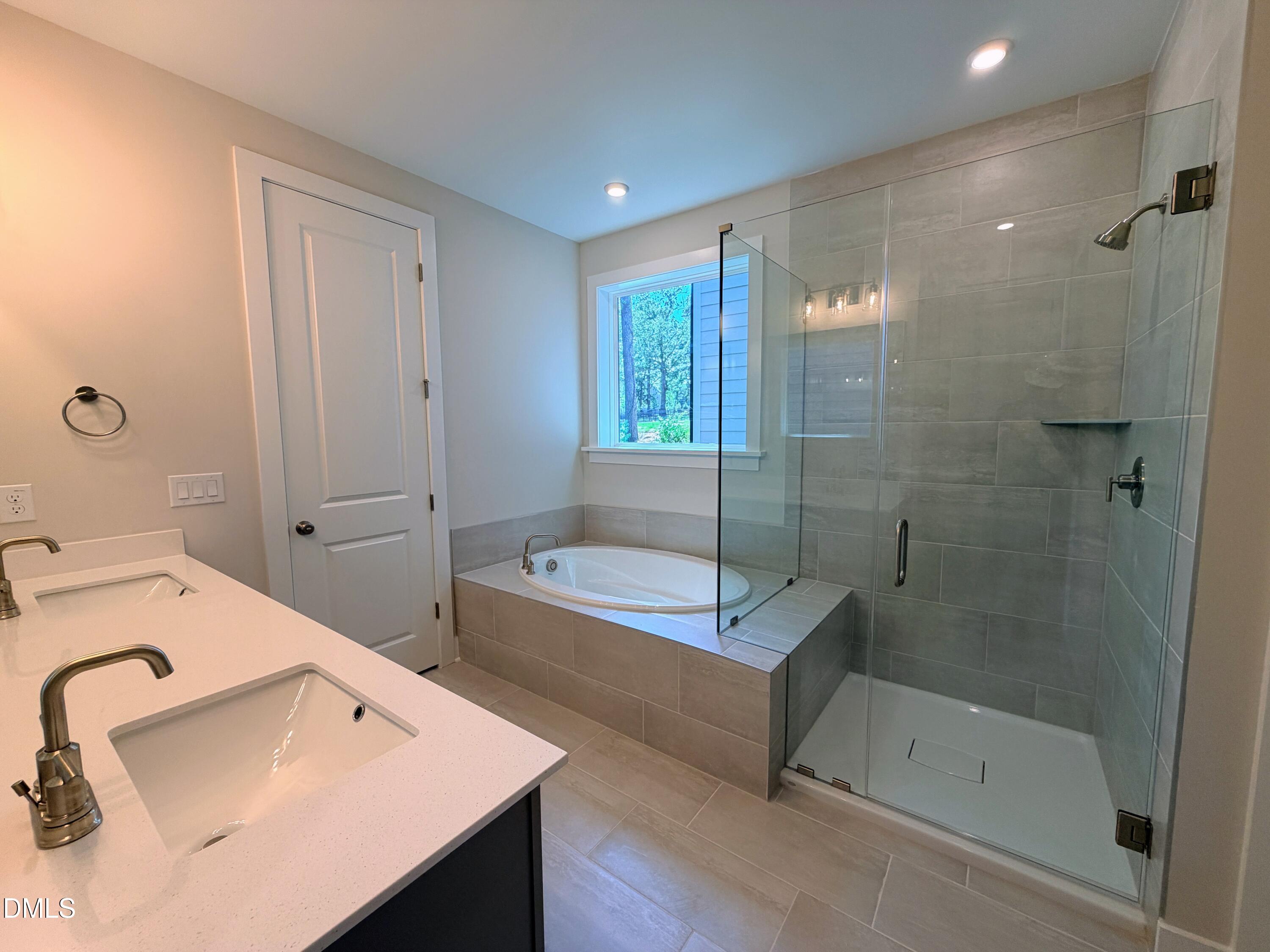 2473 Vetrina Way Property Photo 21