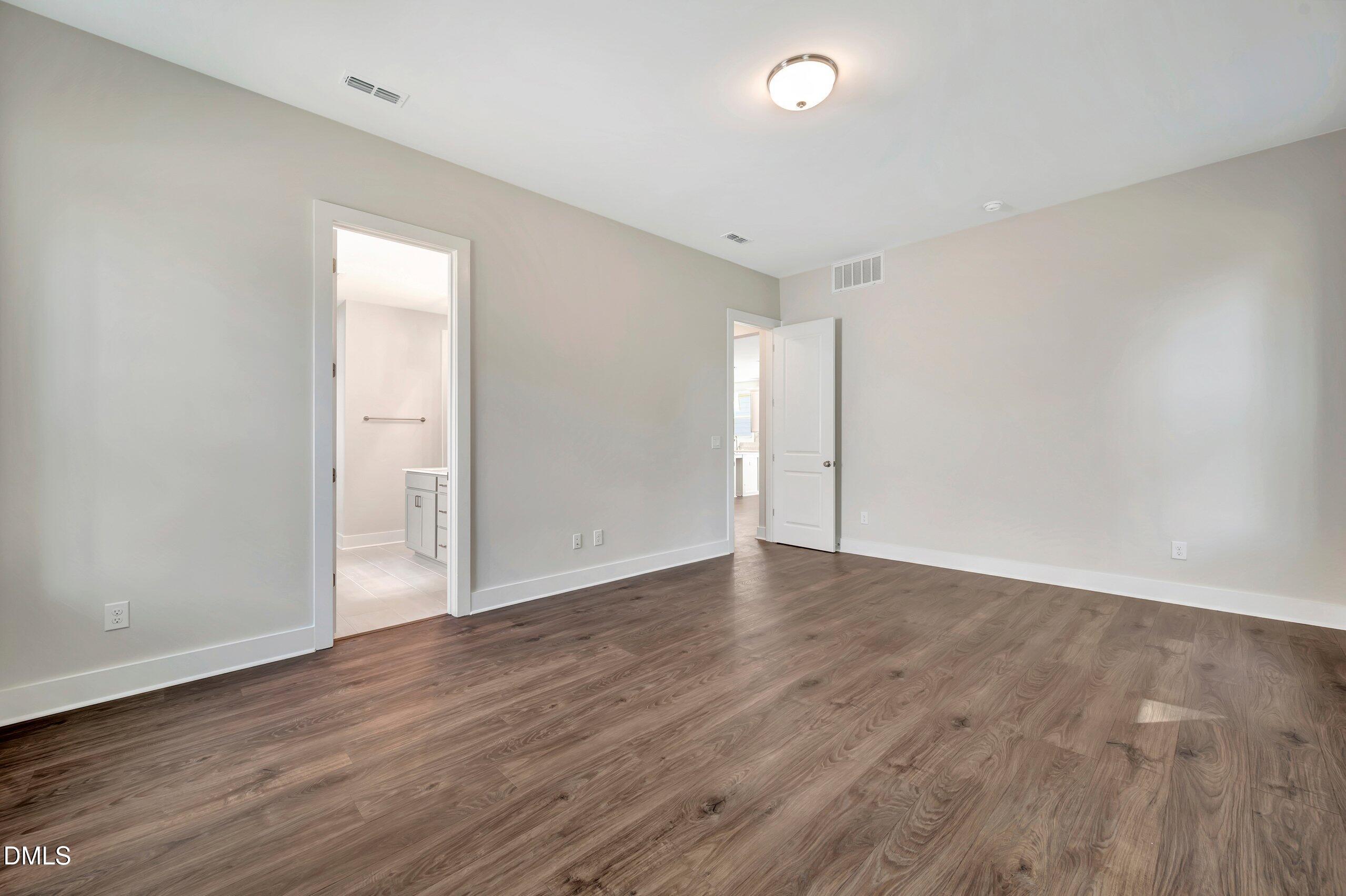 2473 Vetrina Way Property Photo 23