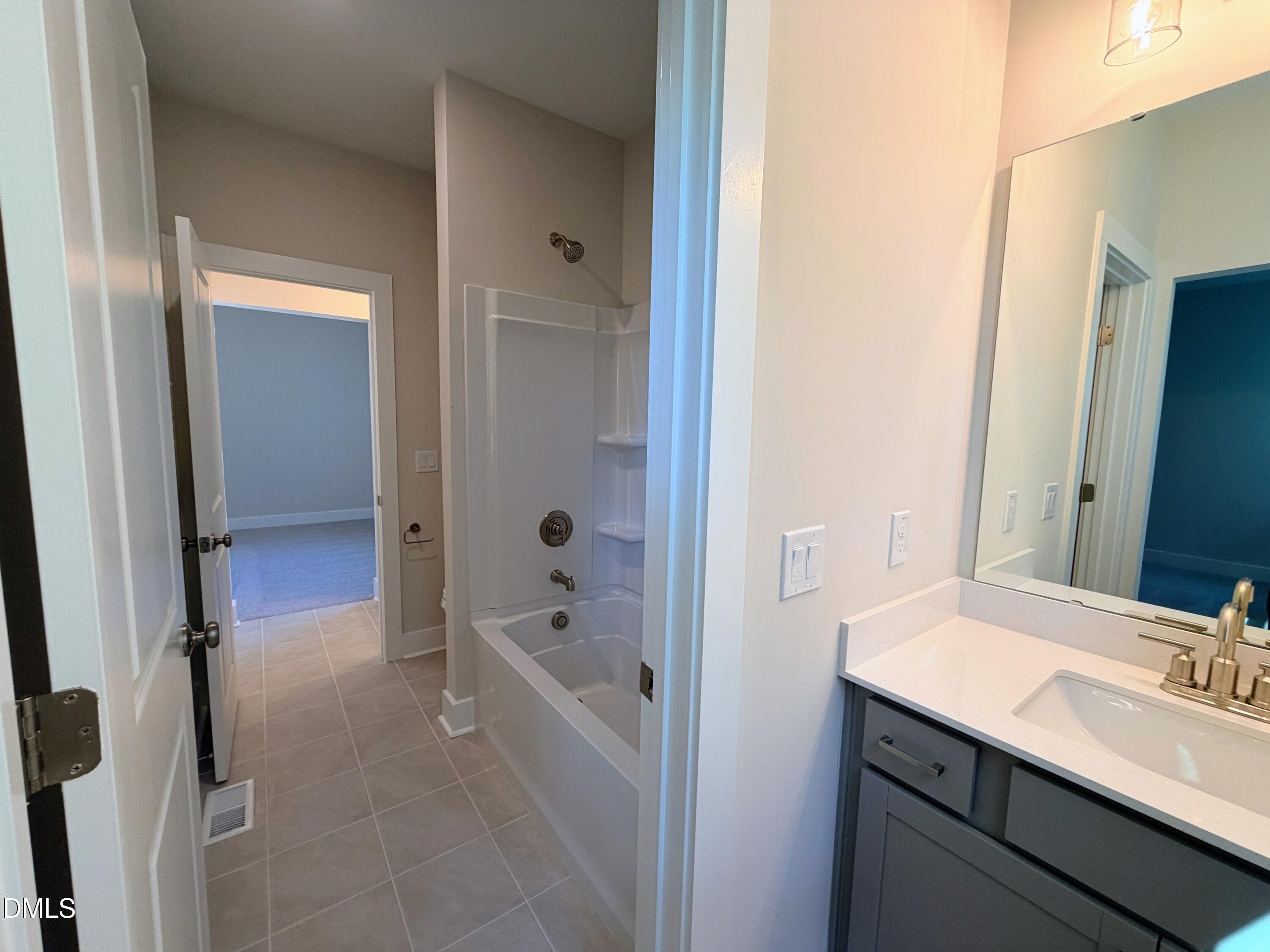 2473 Vetrina Way Property Photo 26