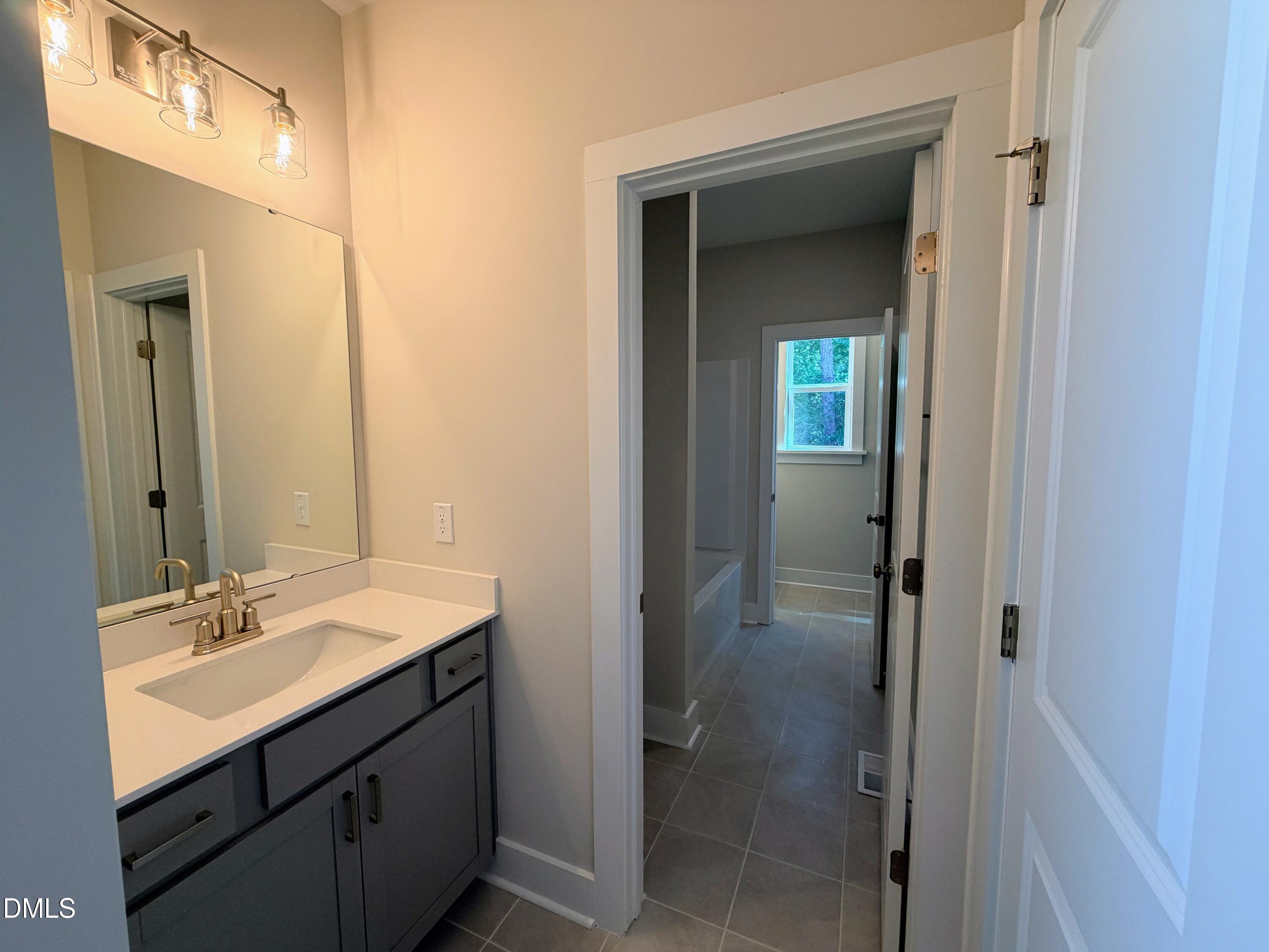 2473 Vetrina Way Property Photo 27