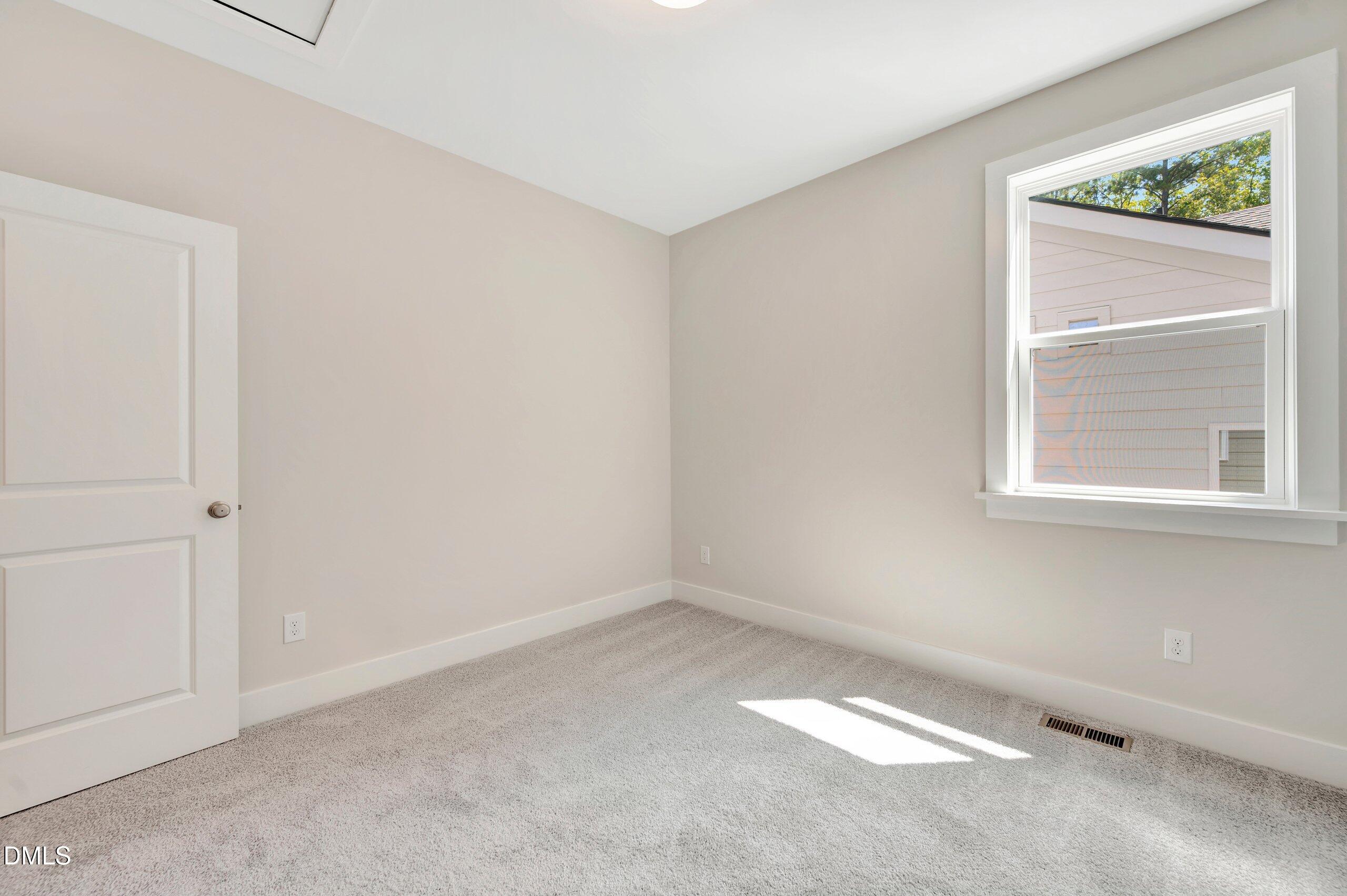 2473 Vetrina Way Property Photo 33