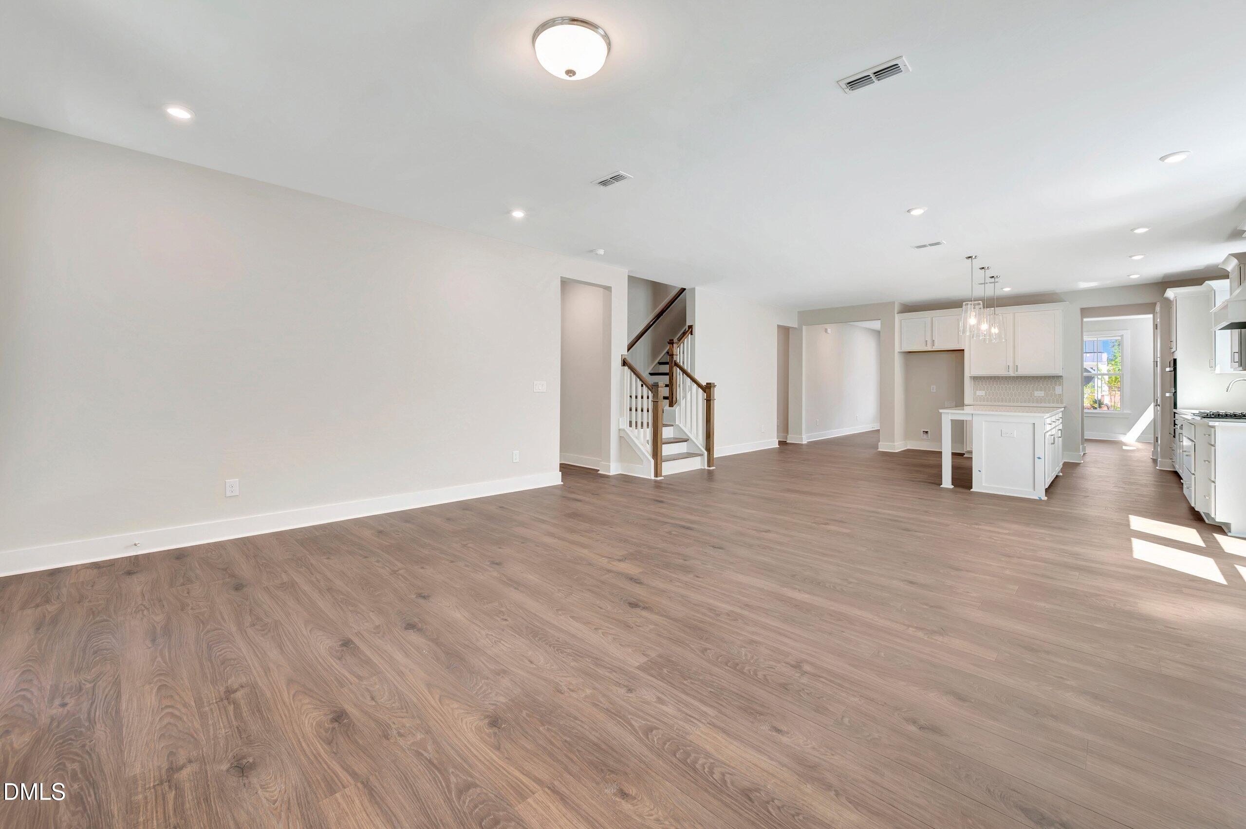 2473 Vetrina Way Property Photo 36