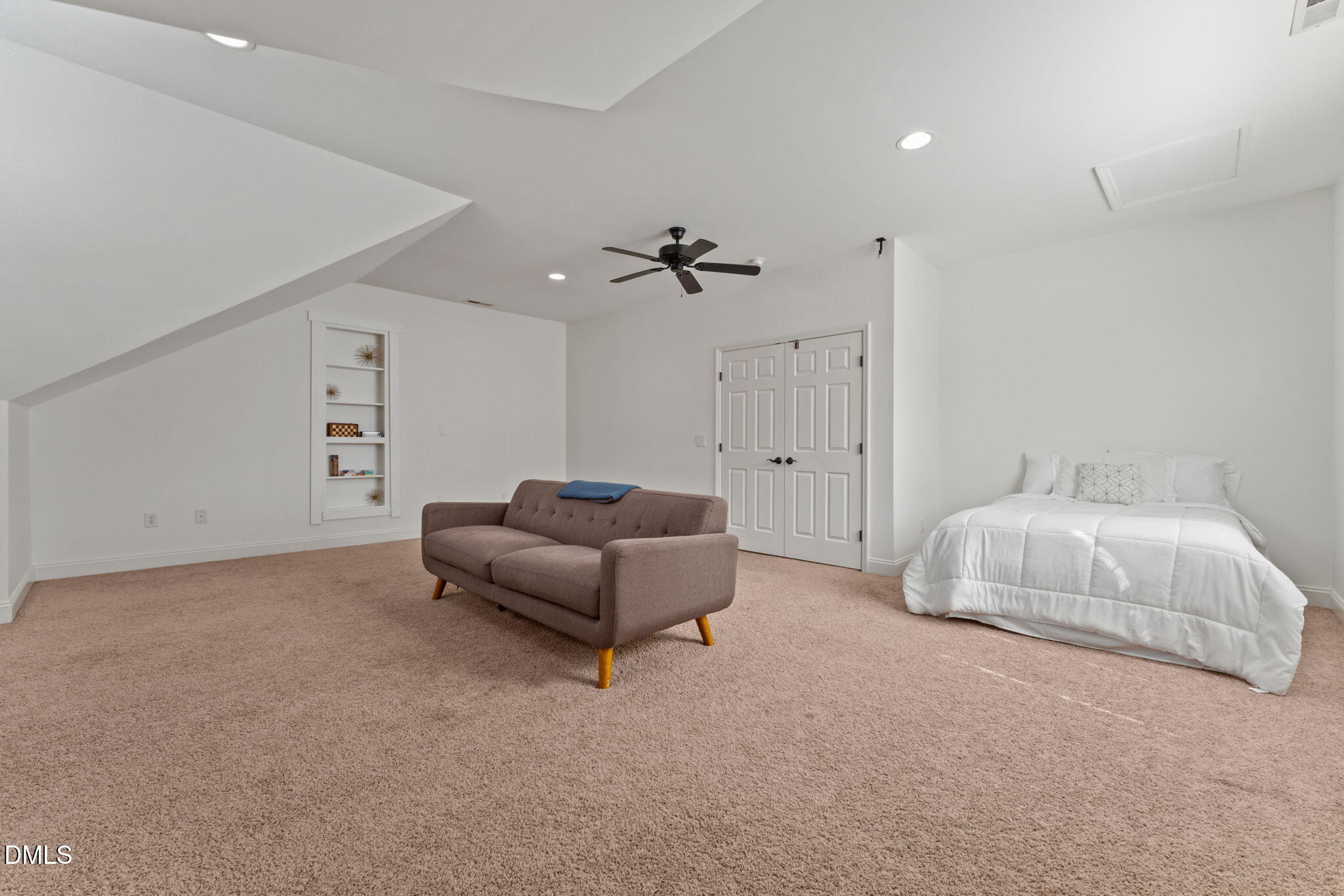 2 Tyler Way Property Photo 38