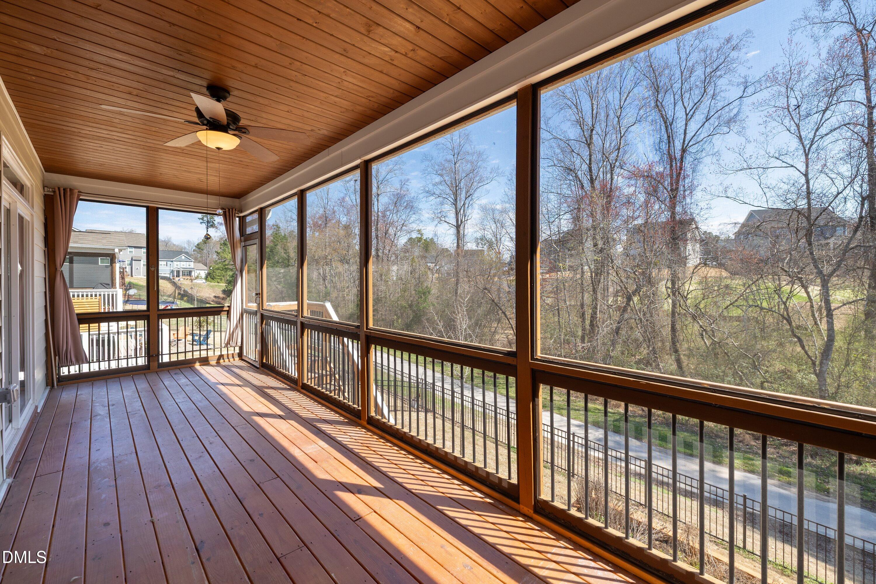 2229 Longmont Drive Property Photo 44