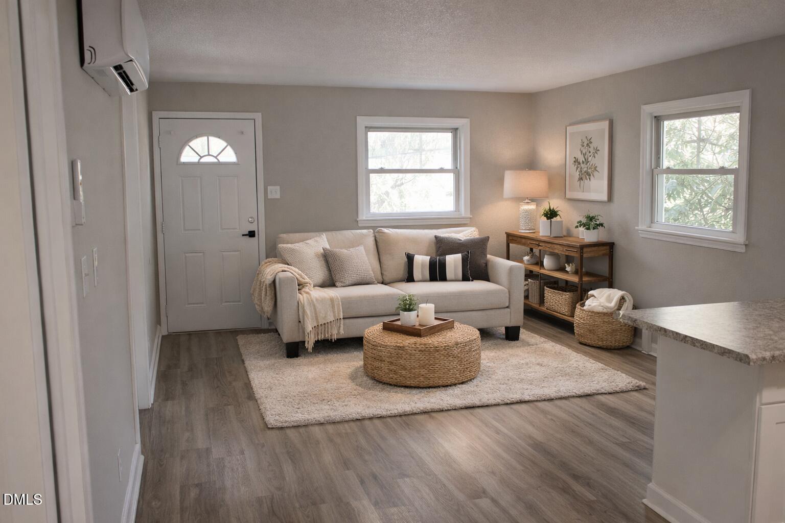 1120 Drew Street Property Photo 21