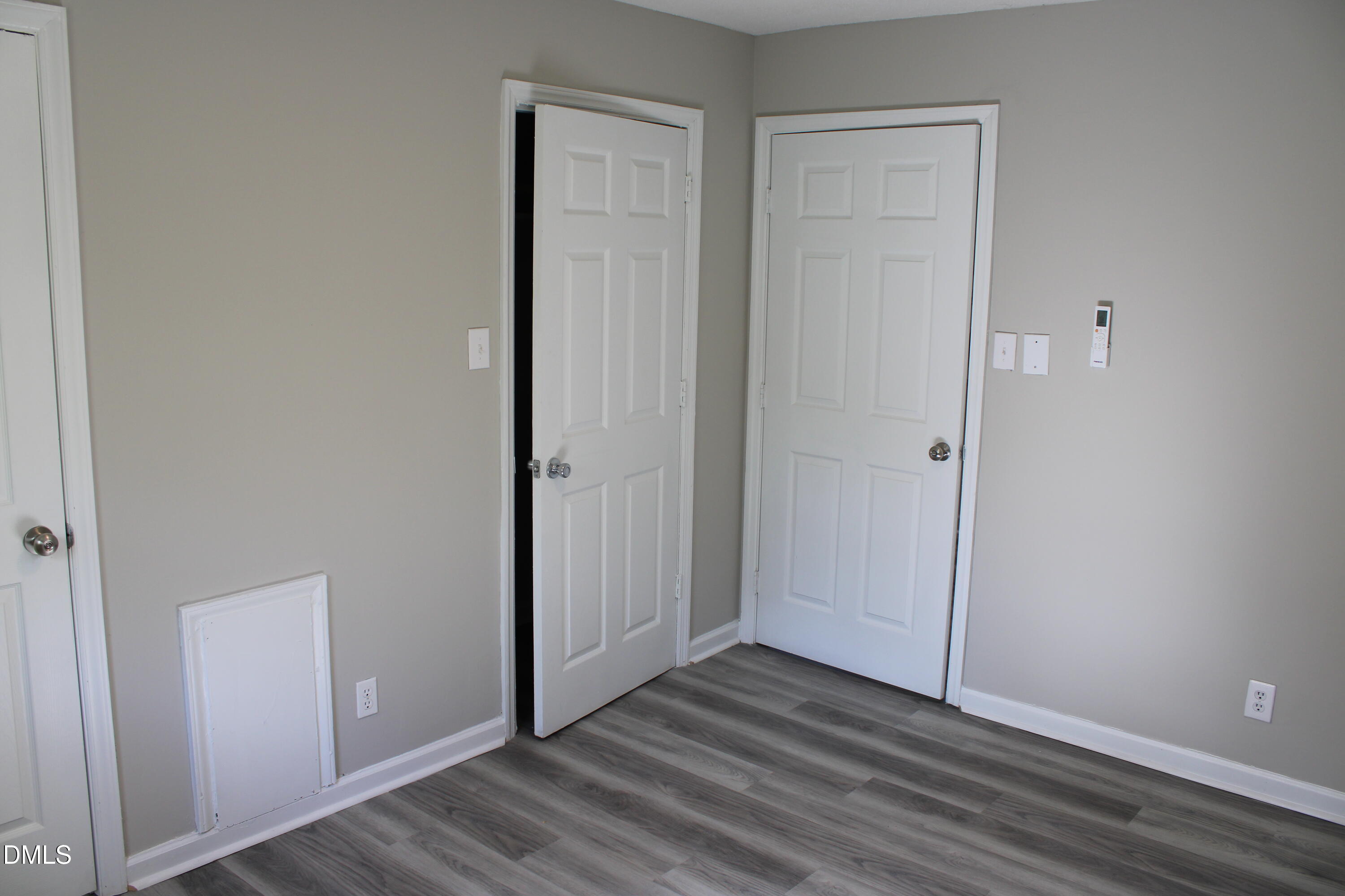1120 Drew Street Property Photo 24