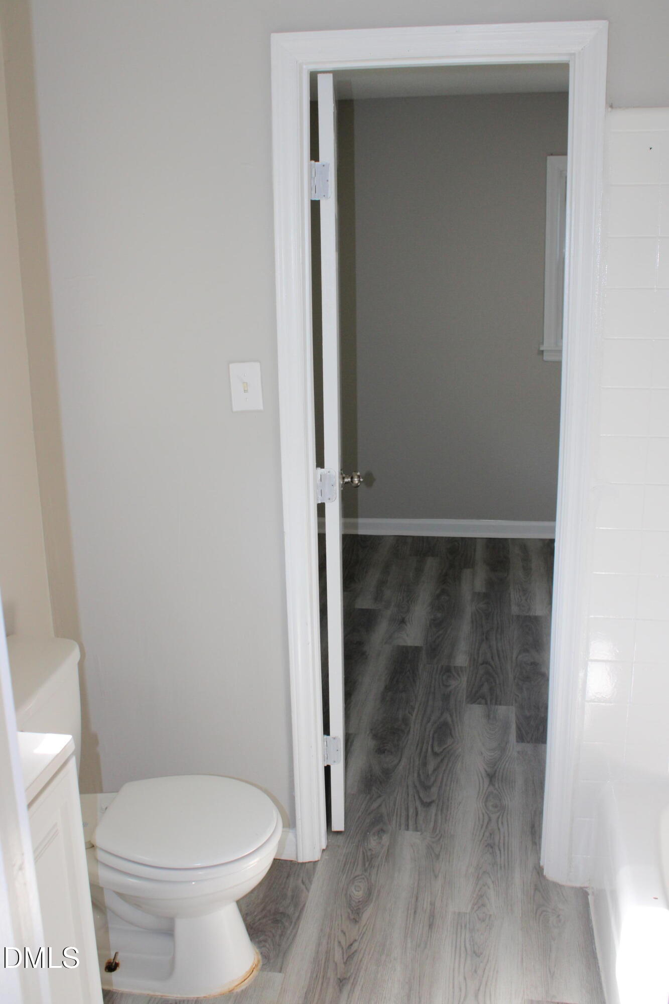 1120 Drew Street Property Photo 27