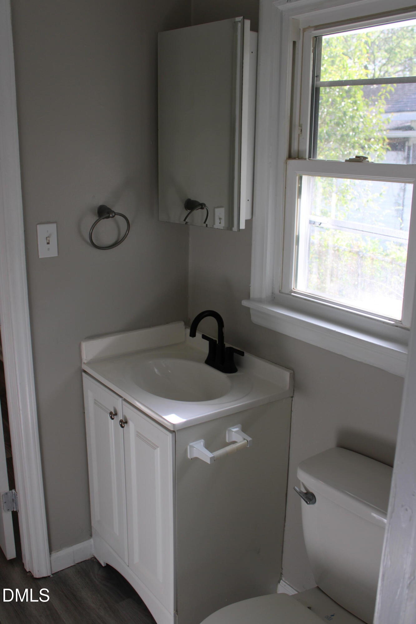 1120 Drew Street Property Photo 30