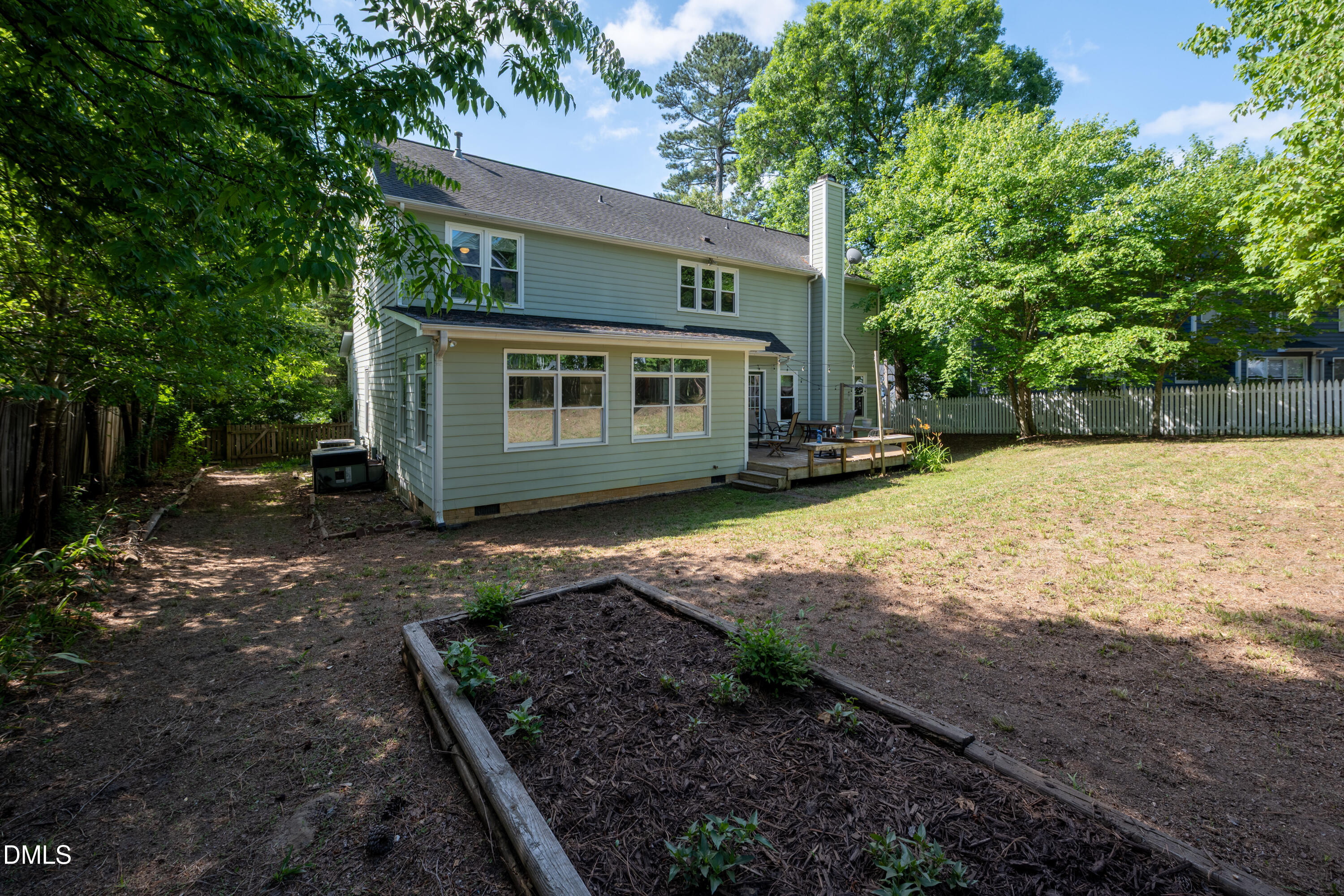 102 Settlers Mill Lane Property Photo 32