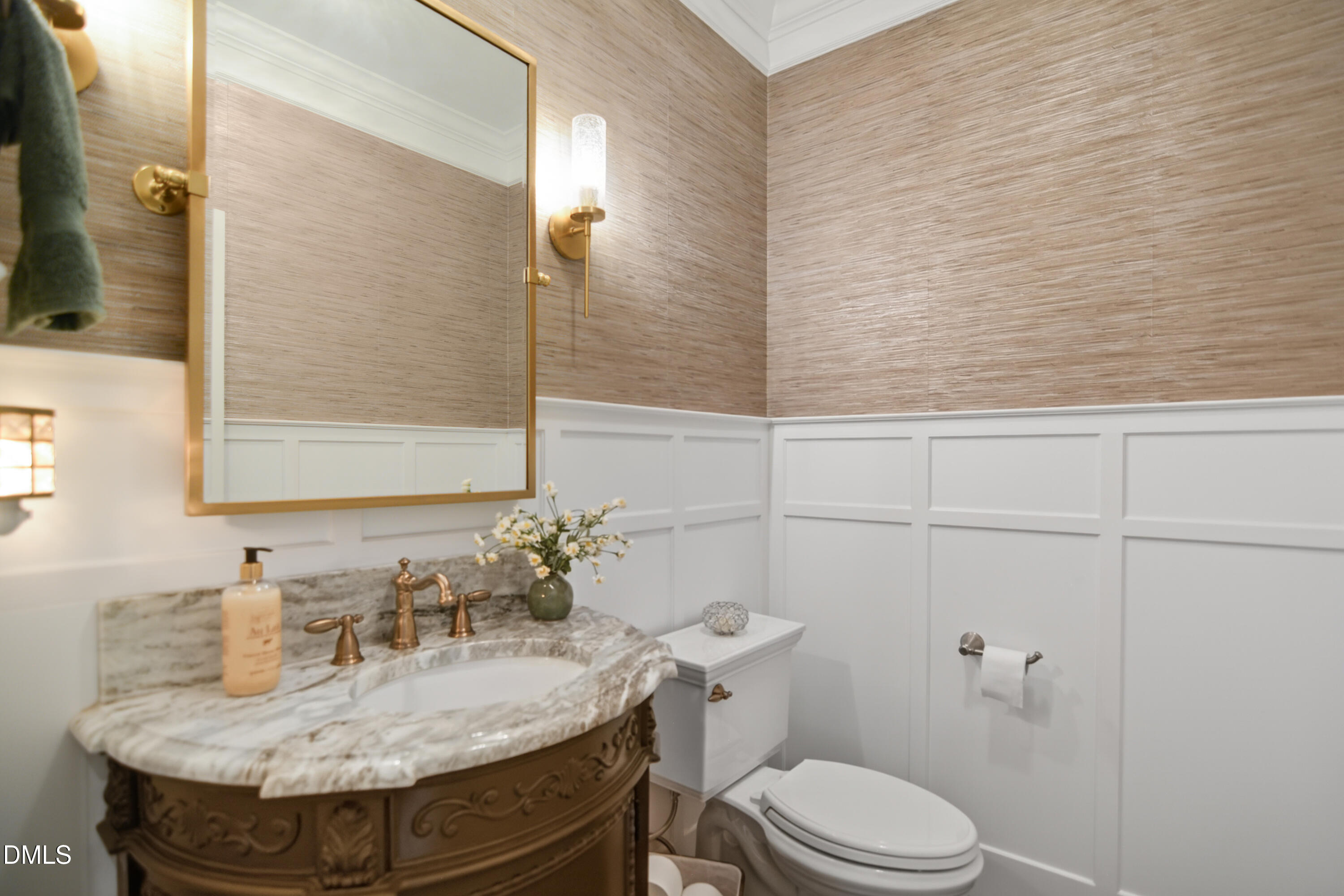 6121 Carlyle Drive Property Photo 18