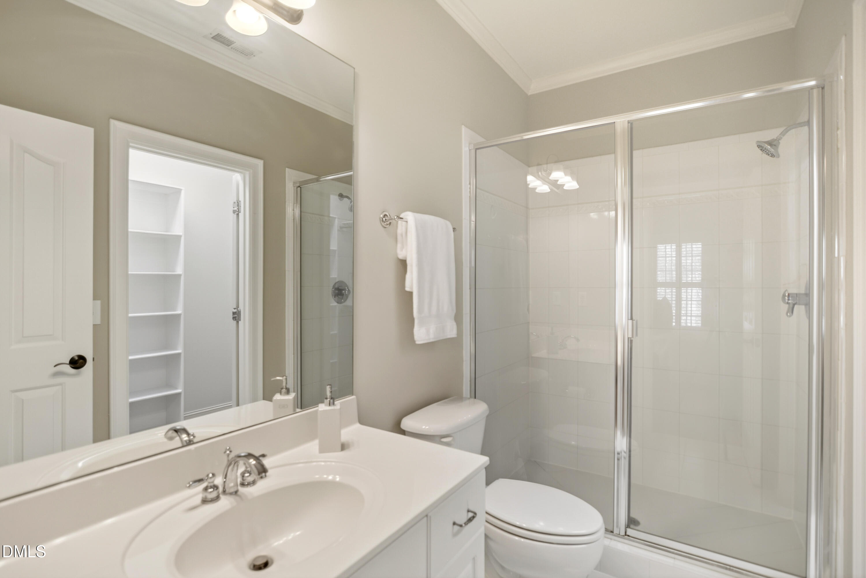 6121 Carlyle Drive Property Photo 44