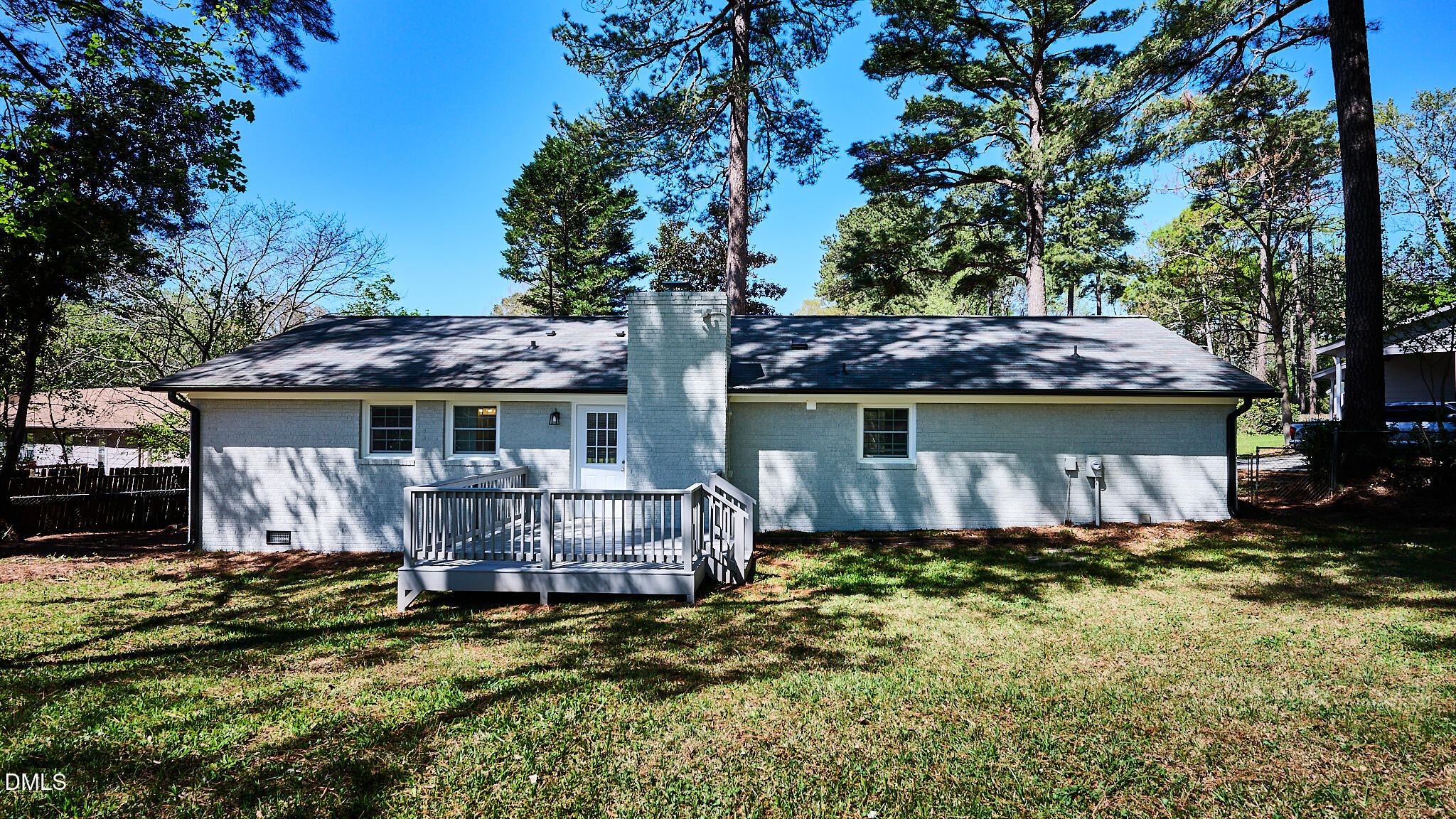 104 Wallis Court Property Photo 6