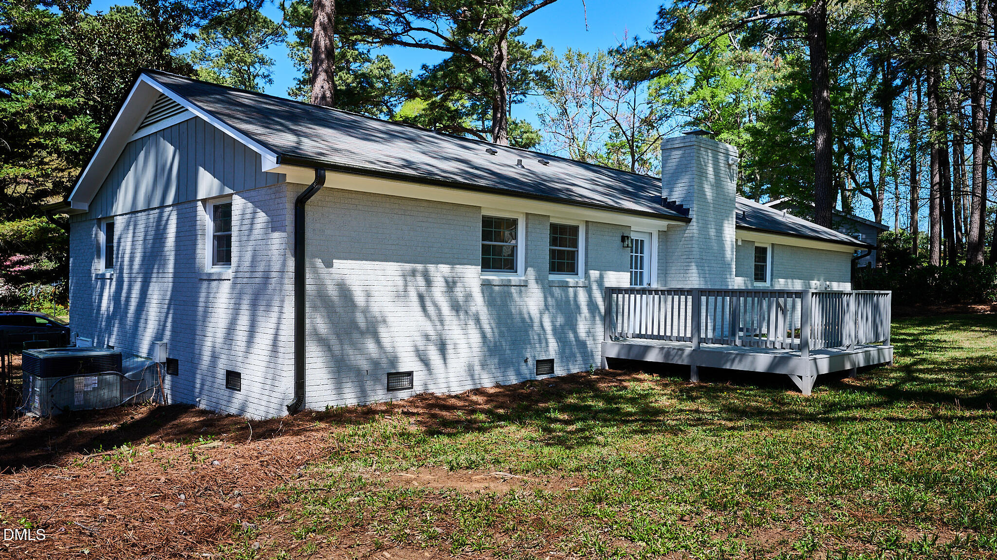 104 Wallis Court Property Photo 7