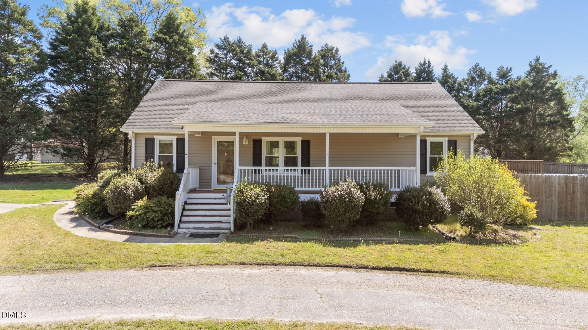 179 Willie Clifton Drive Property Photo 1