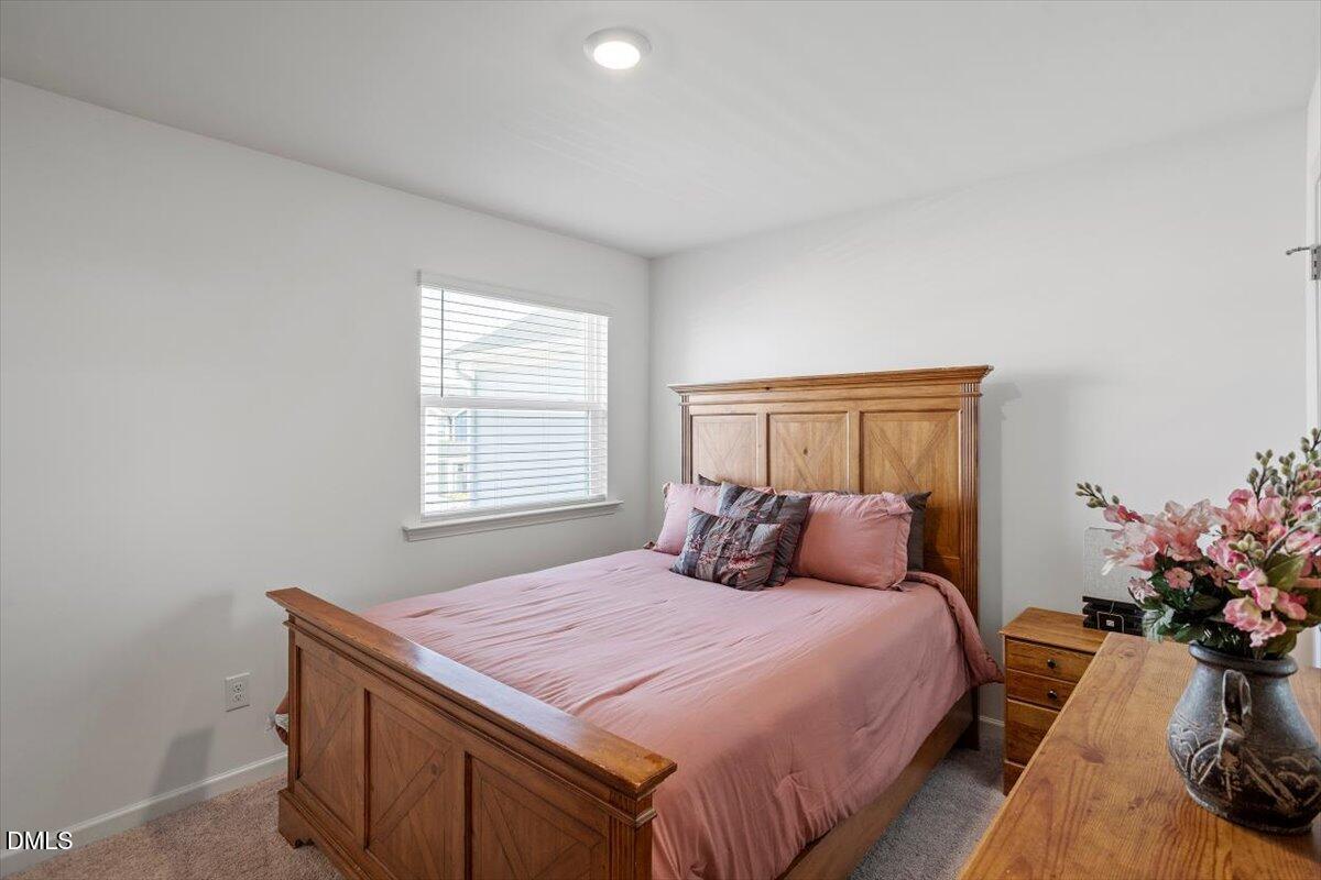 2113 Rockface Way Property Photo 18