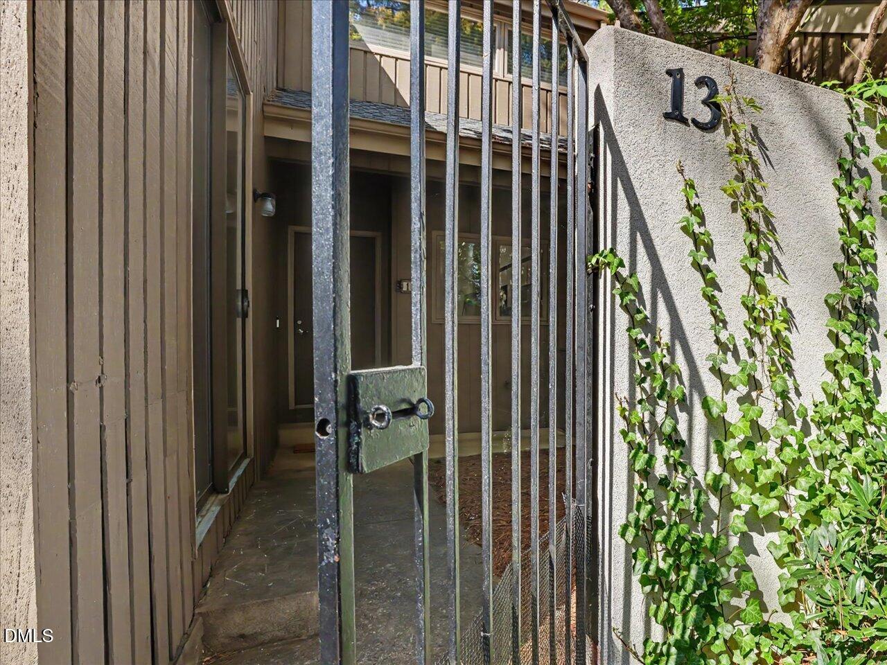 13 Vauxhall Place Property Photo 6