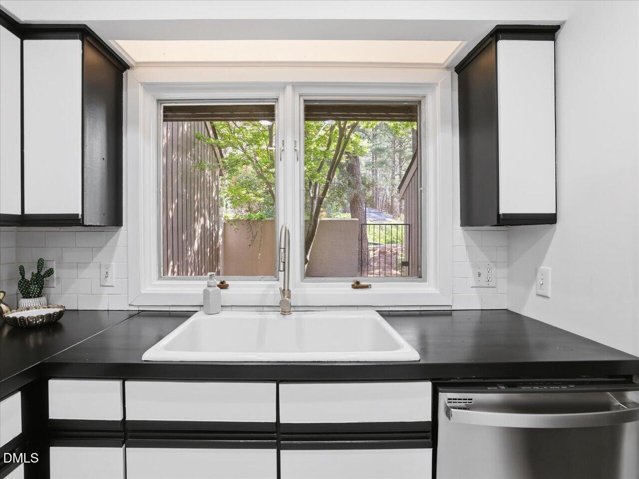 13 Vauxhall Place Property Photo 23